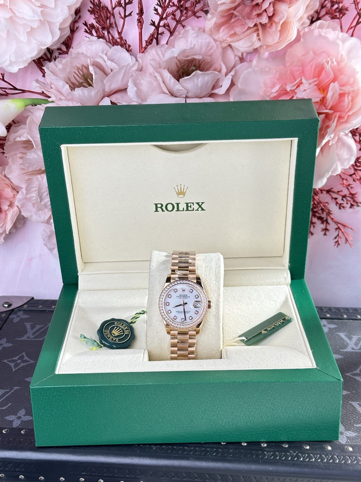 Dong-Ho-Rolex-DateJust-278285-Replica-11-Nu-Dinh-Da-Swarovski-31mm-1-1
