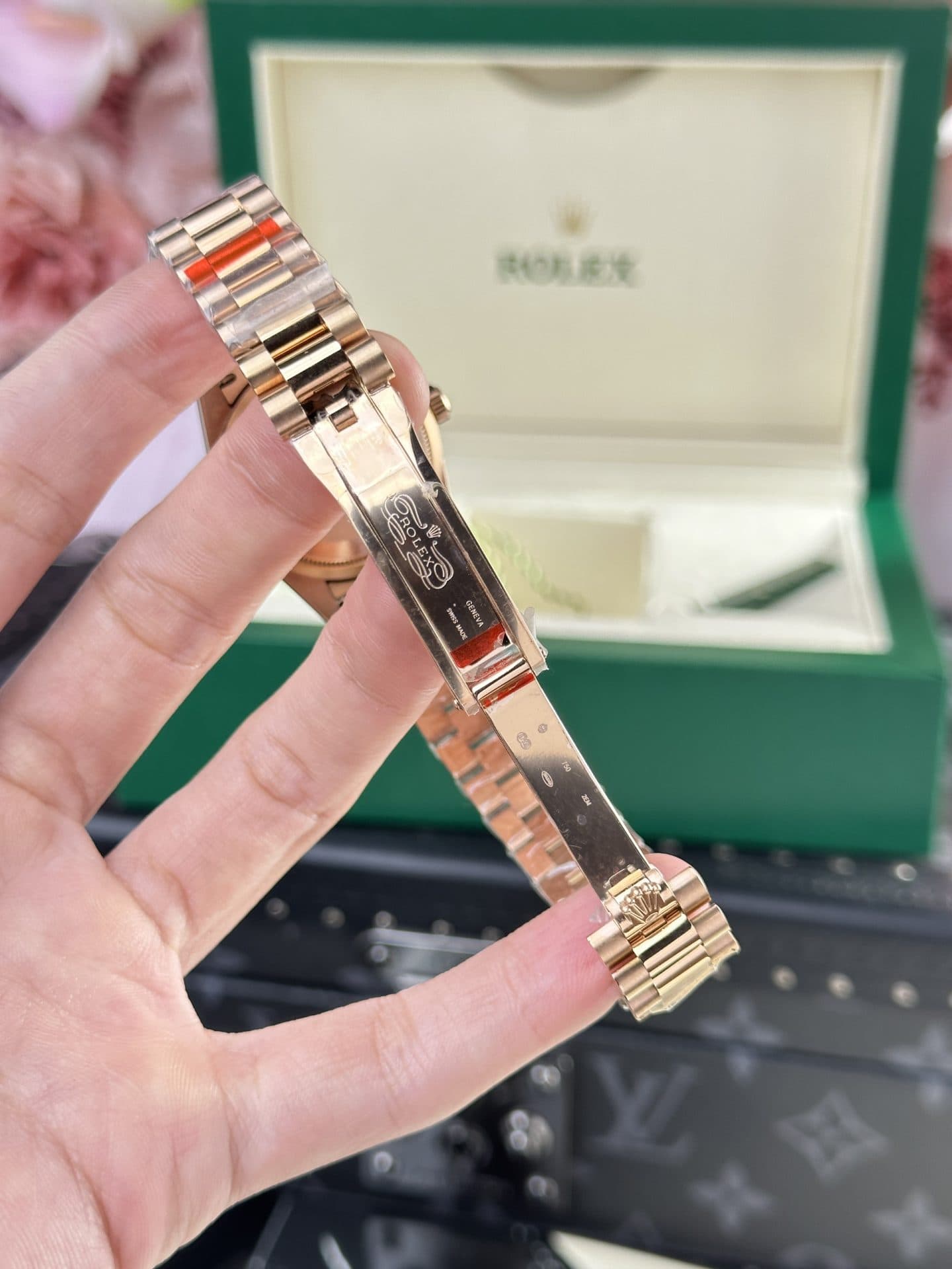 Dong-Ho-Rolex-DateJust-278285-Replica-11-Nu-Dinh-Da-Swarovski-31mm-4-1