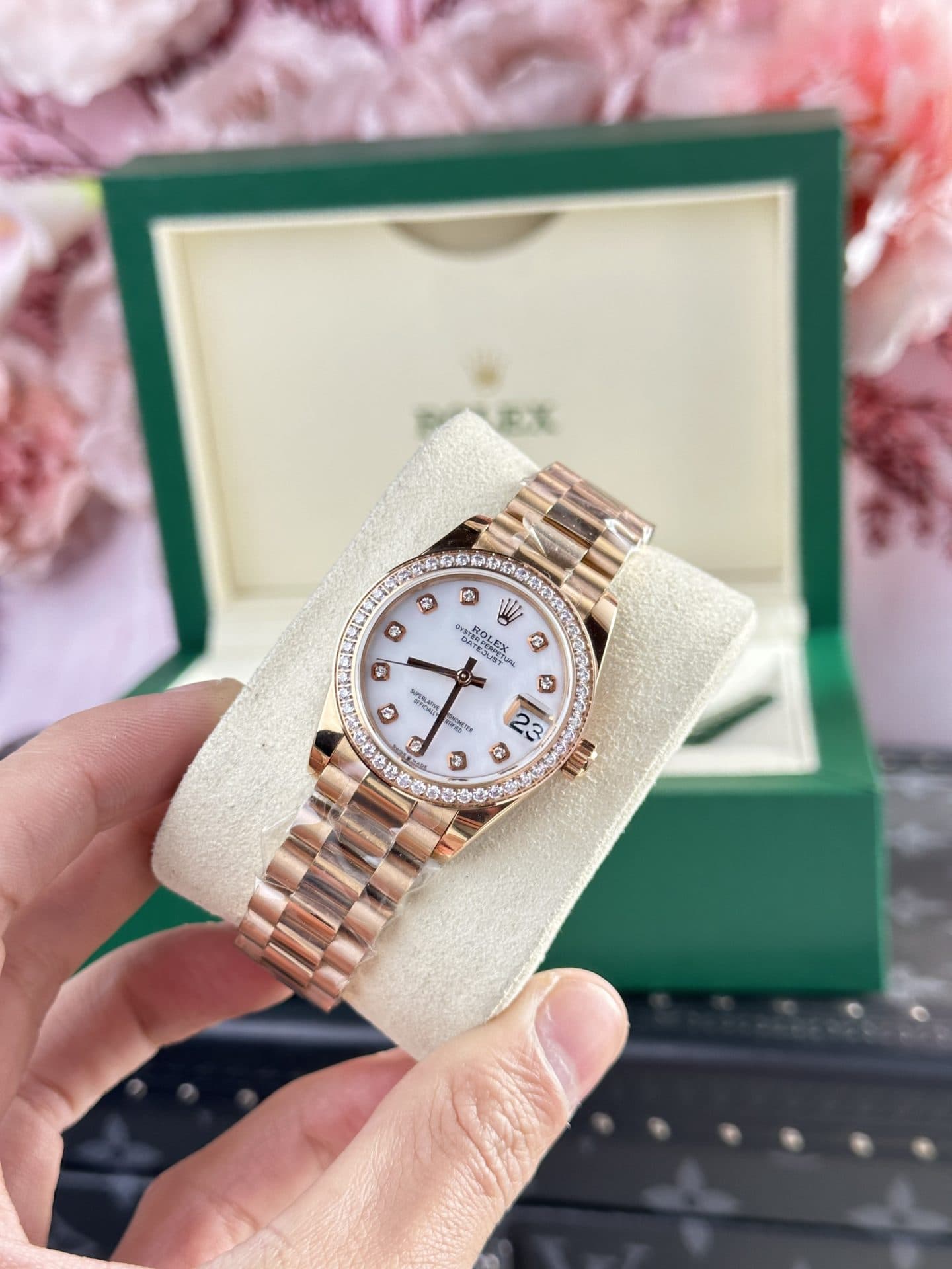 Dong-Ho-Rolex-DateJust-278285-Replica-11-Nu-Dinh-Da-Swarovski-31mm-6-1