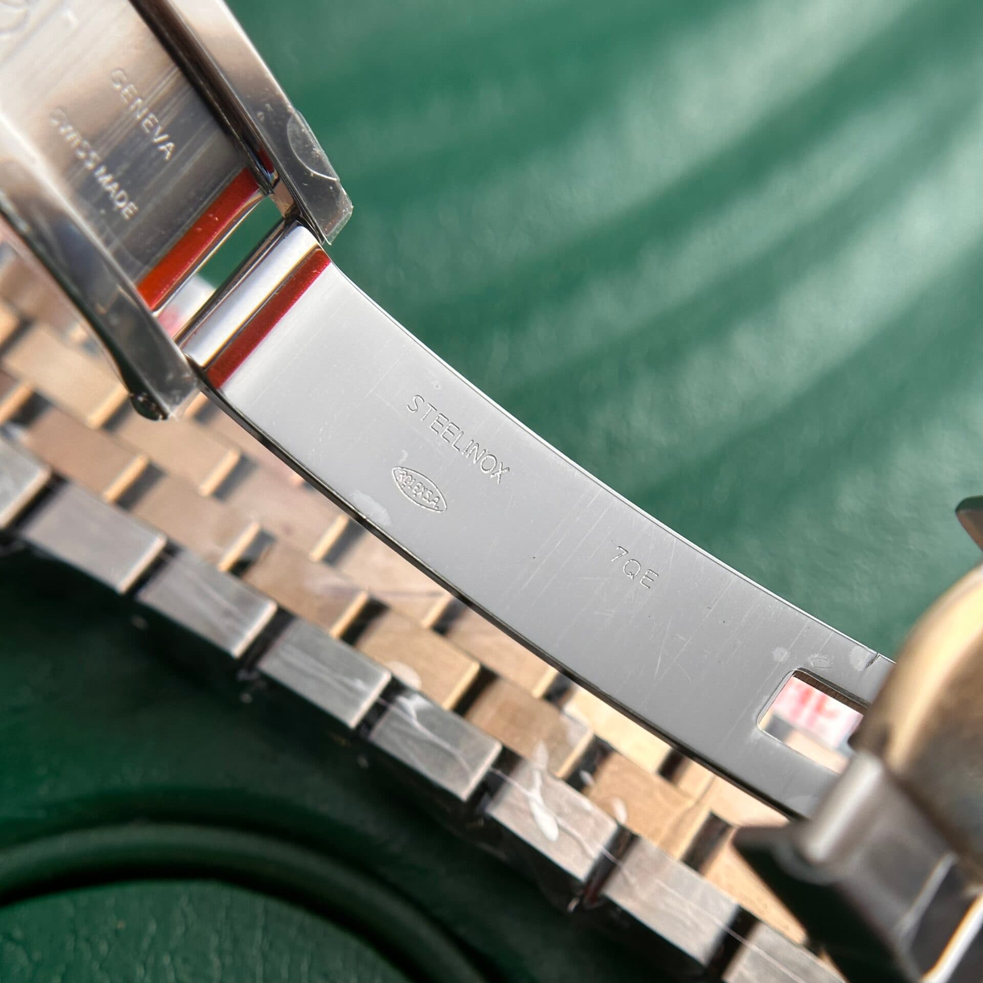 Dong-Ho-Rolex-DateJust-Boc-Vang-18K-Mat-La-Co-GM-36mm-8-1