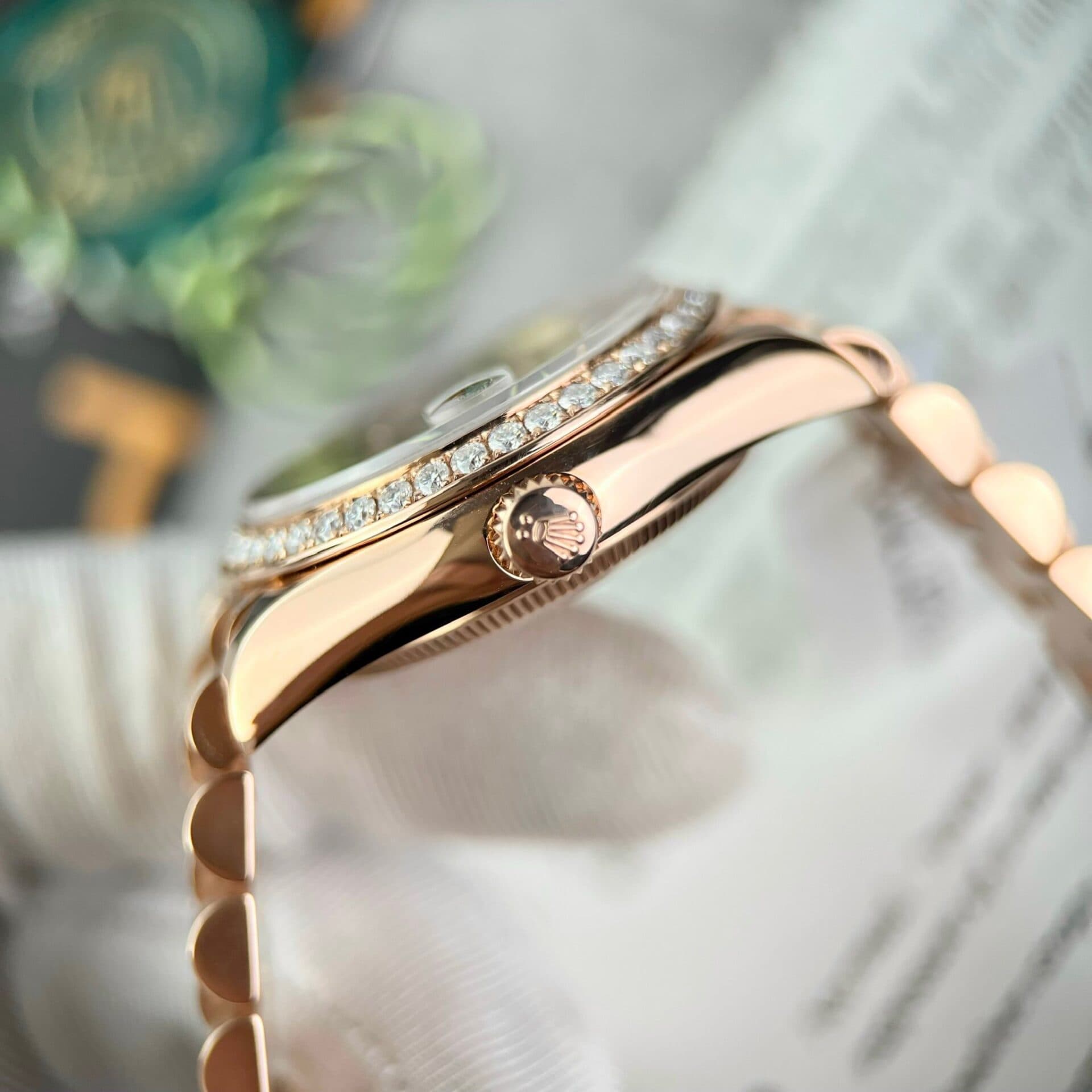 Dong-Ho-Rolex-DateJust-Boc-Vang-Dinh-Moissanite-Mat-Chocolate-31mm-7-1