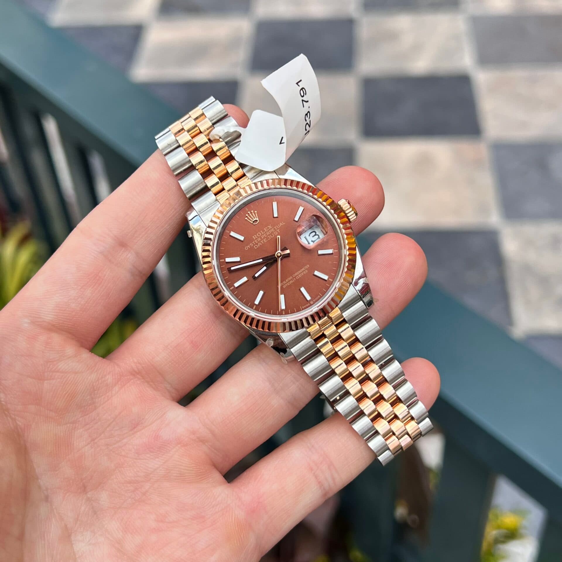 Dong-Ho-Rolex-DateJust-Boc-Vang-Mat-Chocolate-Coc-Da-Quang-GMF-36mm-3-1