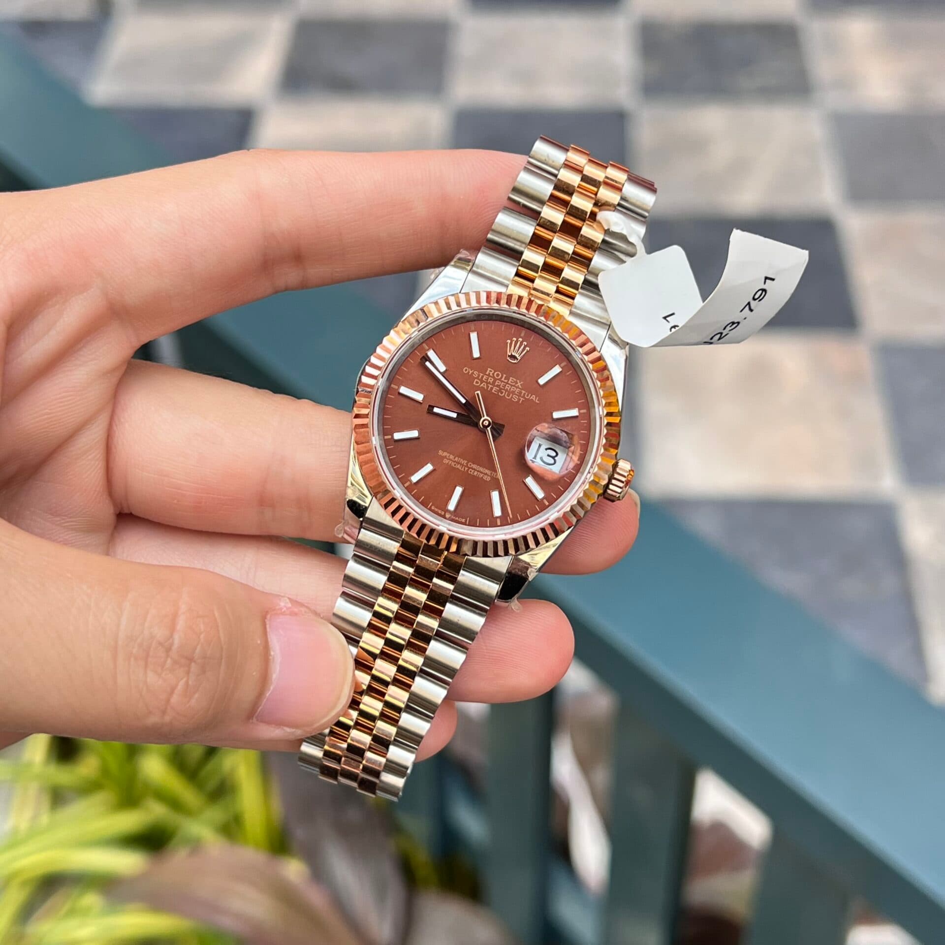 Dong-Ho-Rolex-DateJust-Boc-Vang-Mat-Chocolate-Coc-Da-Quang-GMF-36mm-4-1