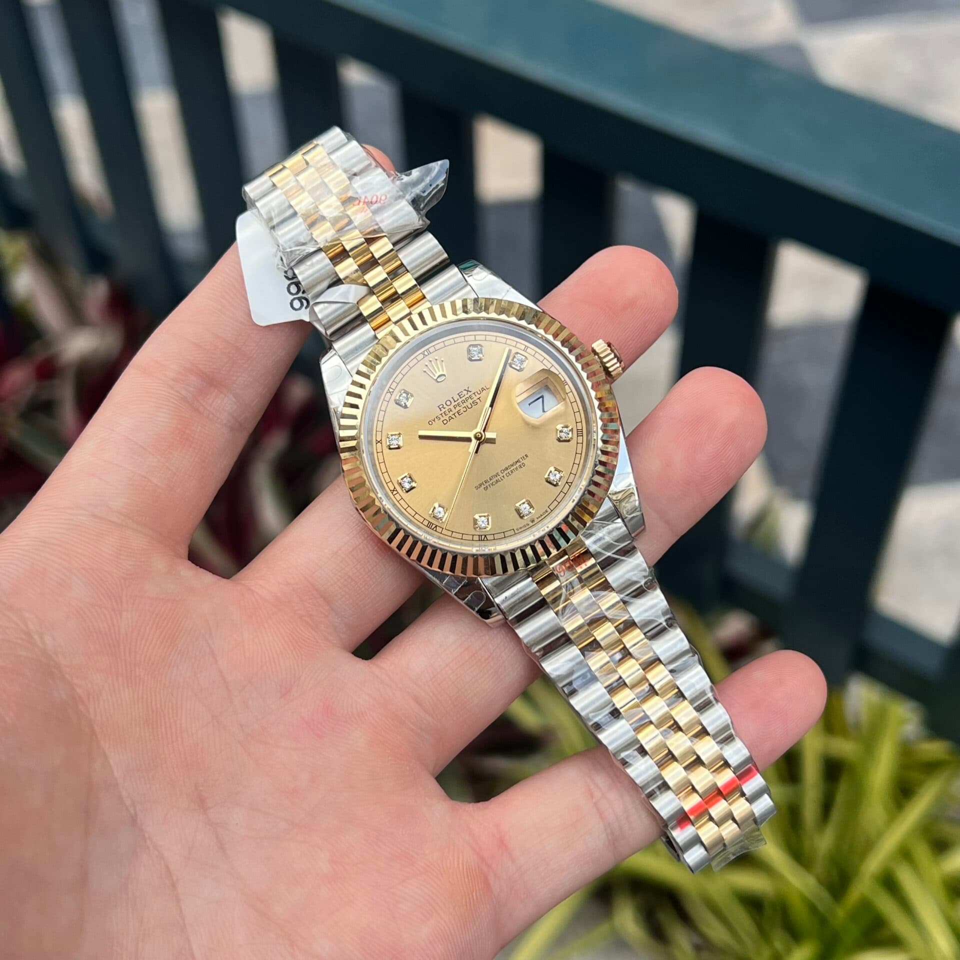 Dong-Ho-Rolex-DateJust-Boc-Vang-Mat-Vang-Champagne-GM-Factory-41mm-2-1