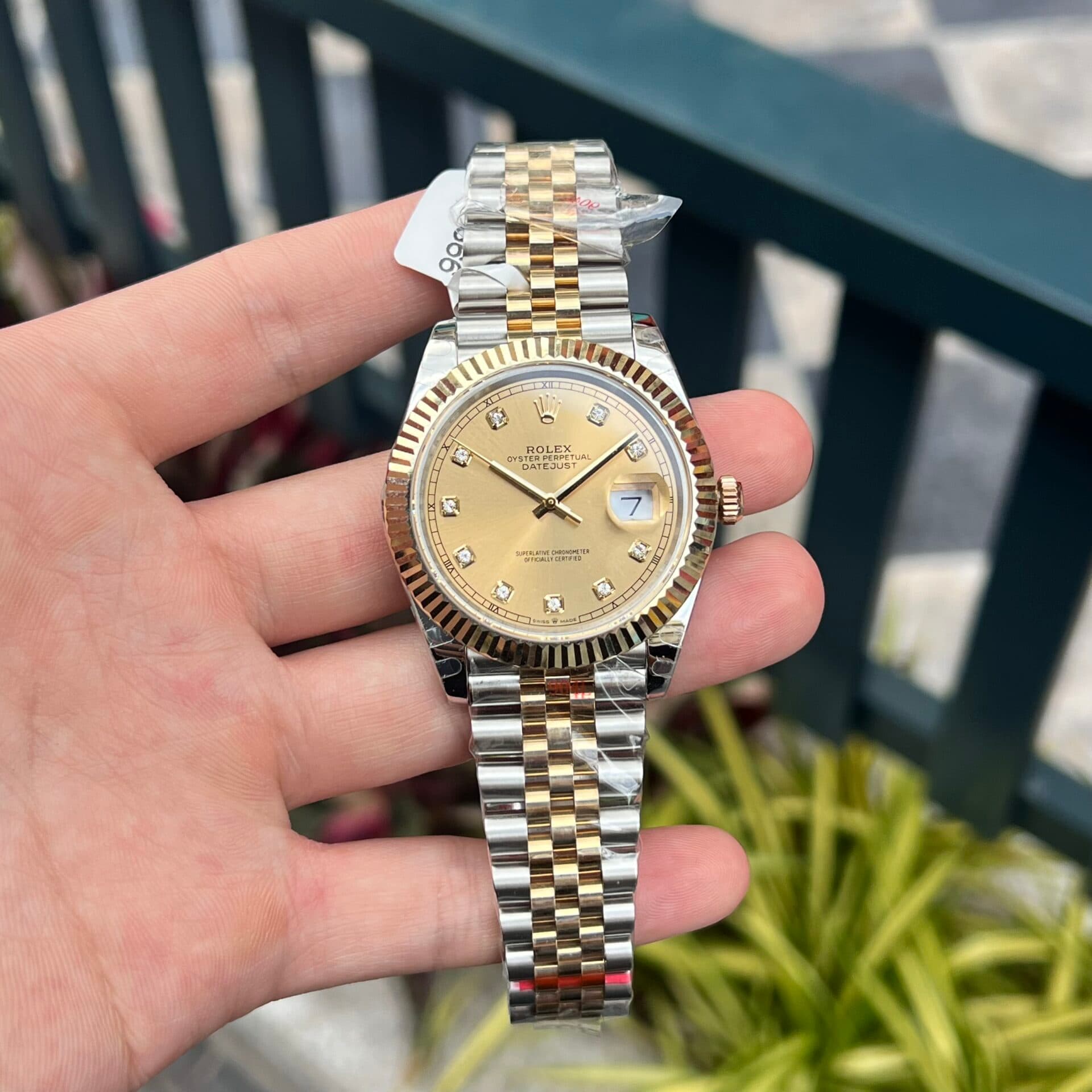 Dong-Ho-Rolex-DateJust-Boc-Vang-Mat-Vang-Champagne-GM-Factory-41mm-3-1