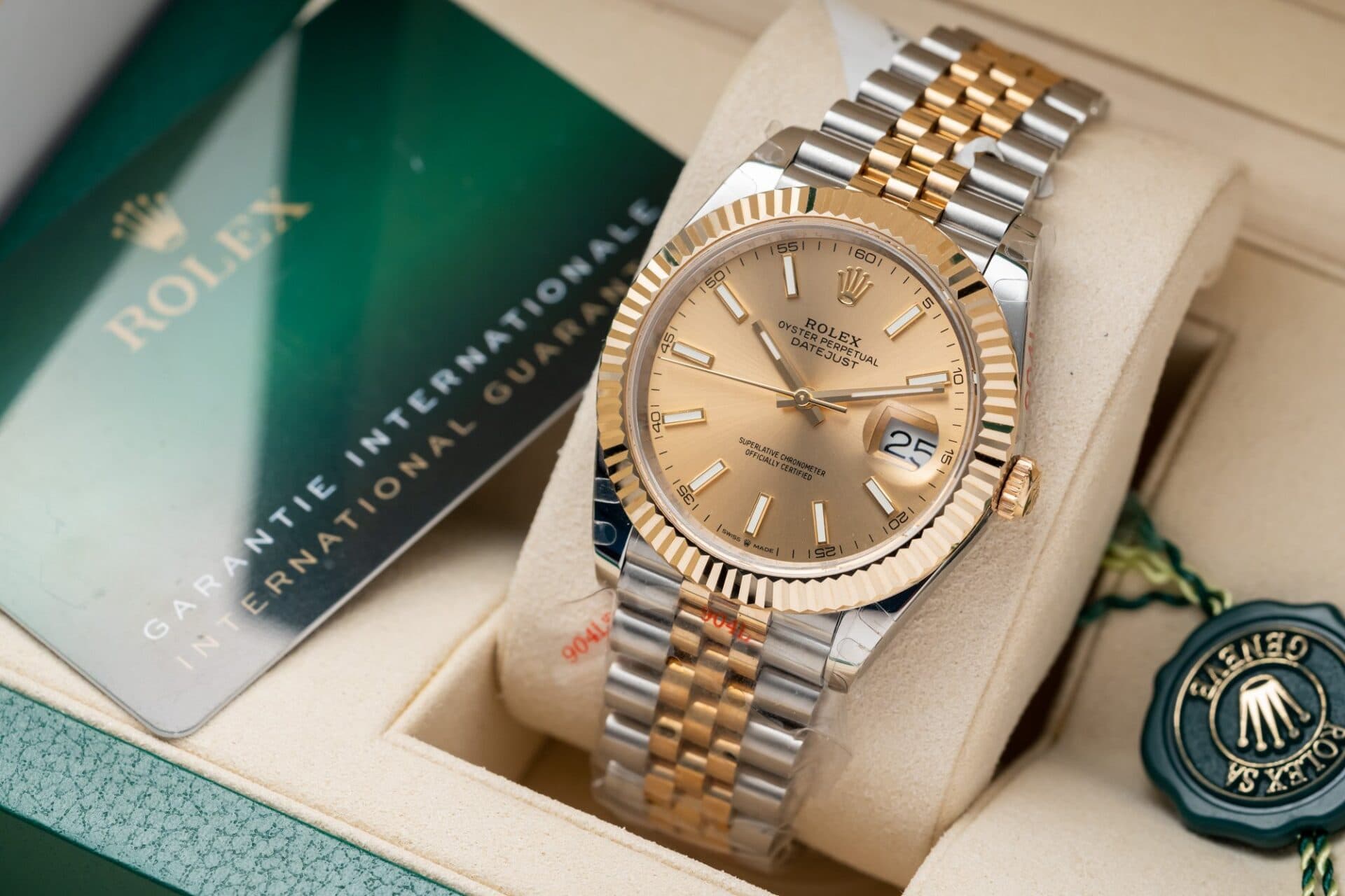 Dong-Ho-Rolex-DateJust-Boc-Vang-Mat-Vang-Champagne-GM-Factory-41mm-7-1