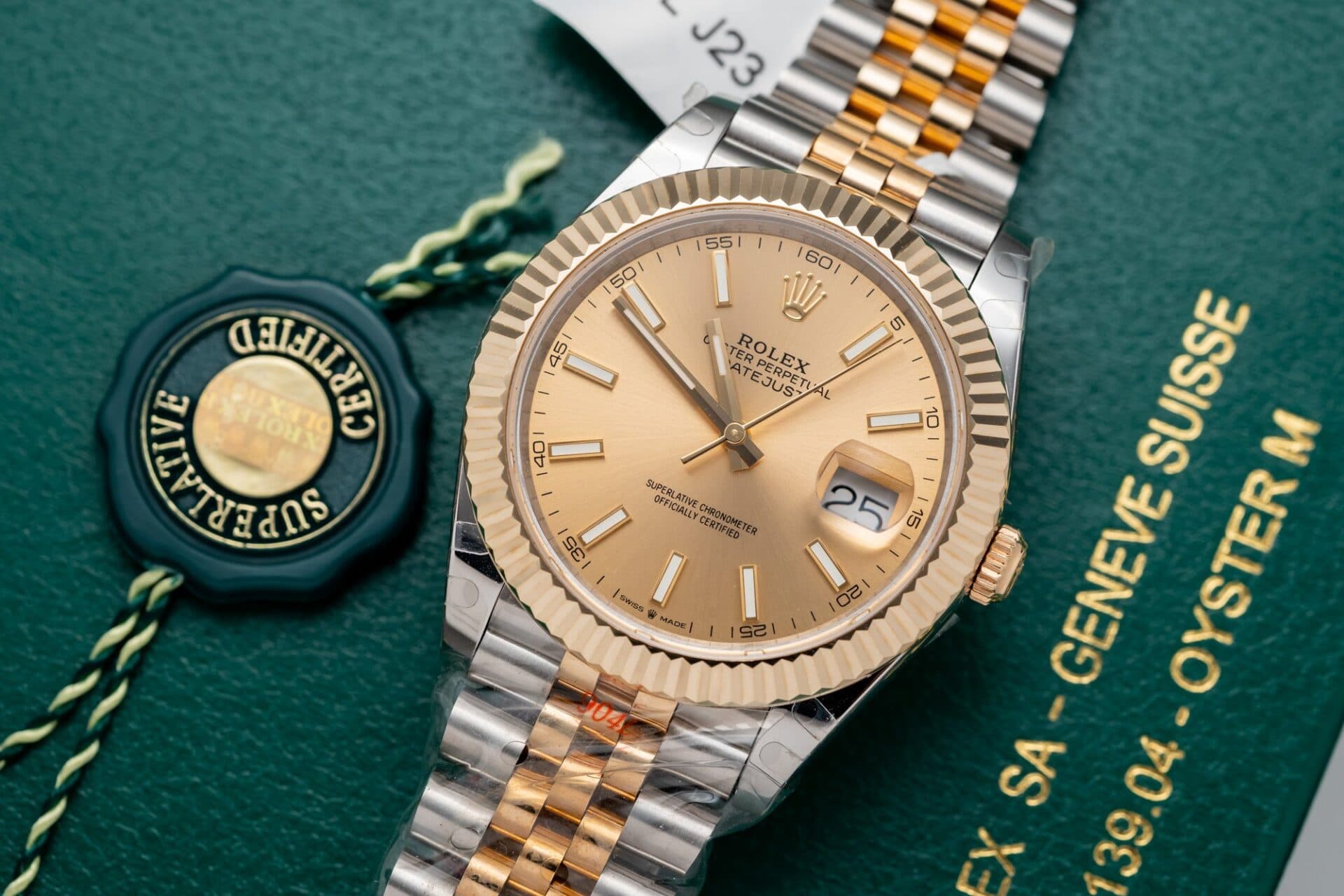 Dong-Ho-Rolex-DateJust-Boc-Vang-Mat-Vang-Champagne-GM-Factory-41mm-8-1