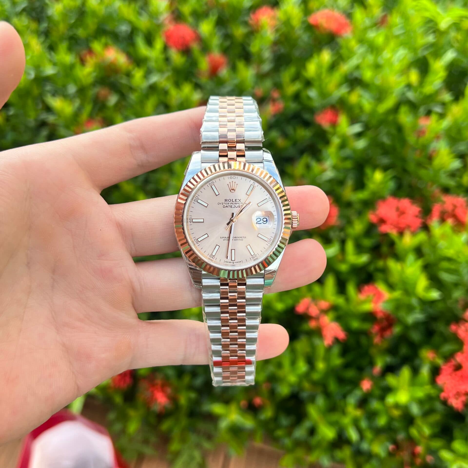 Dong-Ho-Rolex-DateJust-Demi-Mat-So-Hong-Fake-11-EW-Factory-41mm-4-1