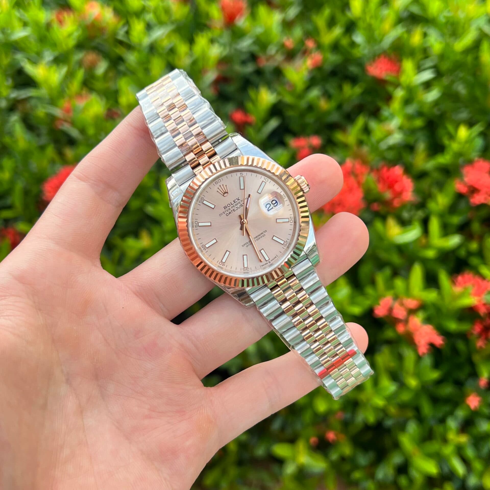Dong-Ho-Rolex-DateJust-Demi-Mat-So-Hong-Fake-11-EW-Factory-41mm-5-1