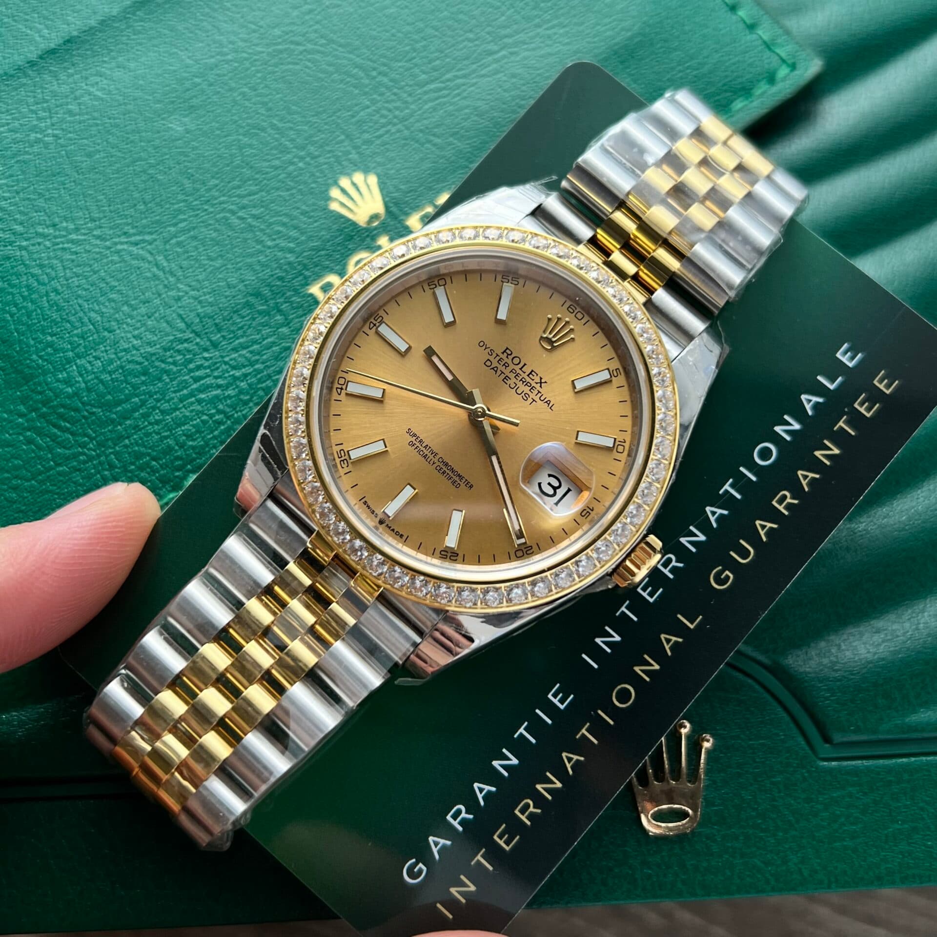 Dong-Ho-Rolex-DateJust-Dinh-Da-Nha-May-EW-36-41mm-2-1