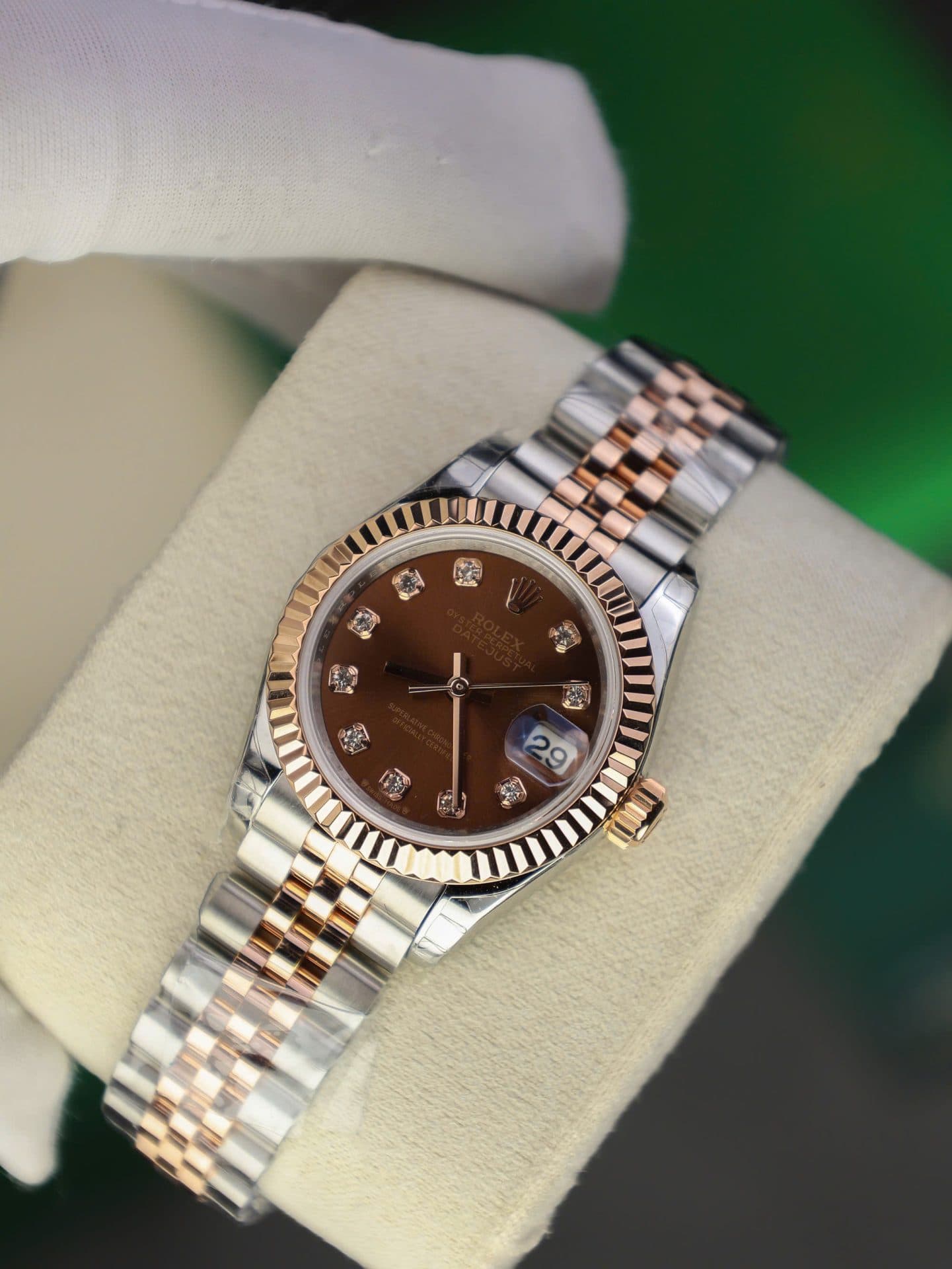Dong-Ho-Rolex-DateJust-Lady-Che-Tac-Boc-Vang-That-Mat-Chocolate-Nha-May-GM-28mm-4-1