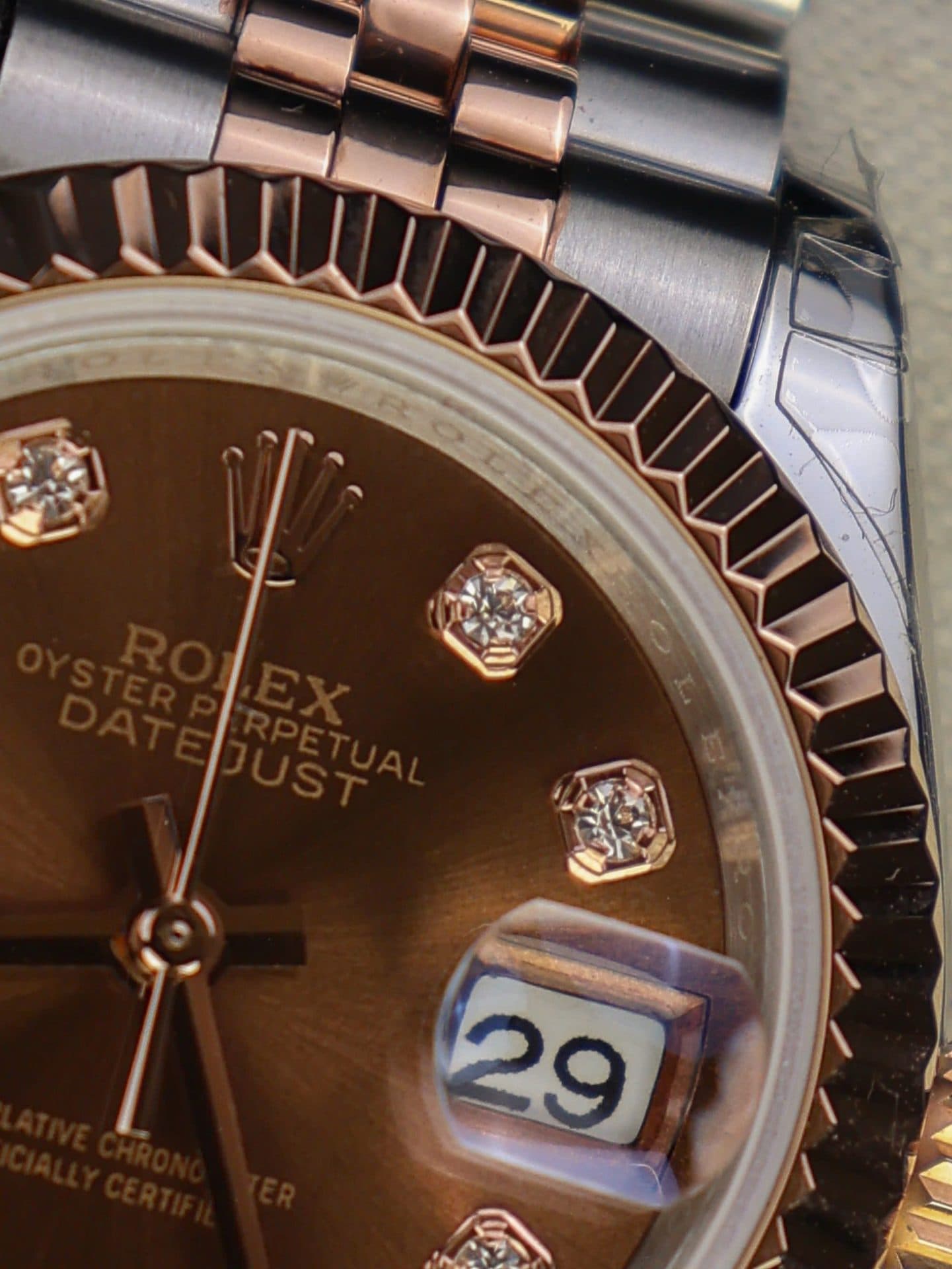 Dong-Ho-Rolex-DateJust-Lady-Che-Tac-Boc-Vang-That-Mat-Chocolate-Nha-May-GM-28mm-7-1