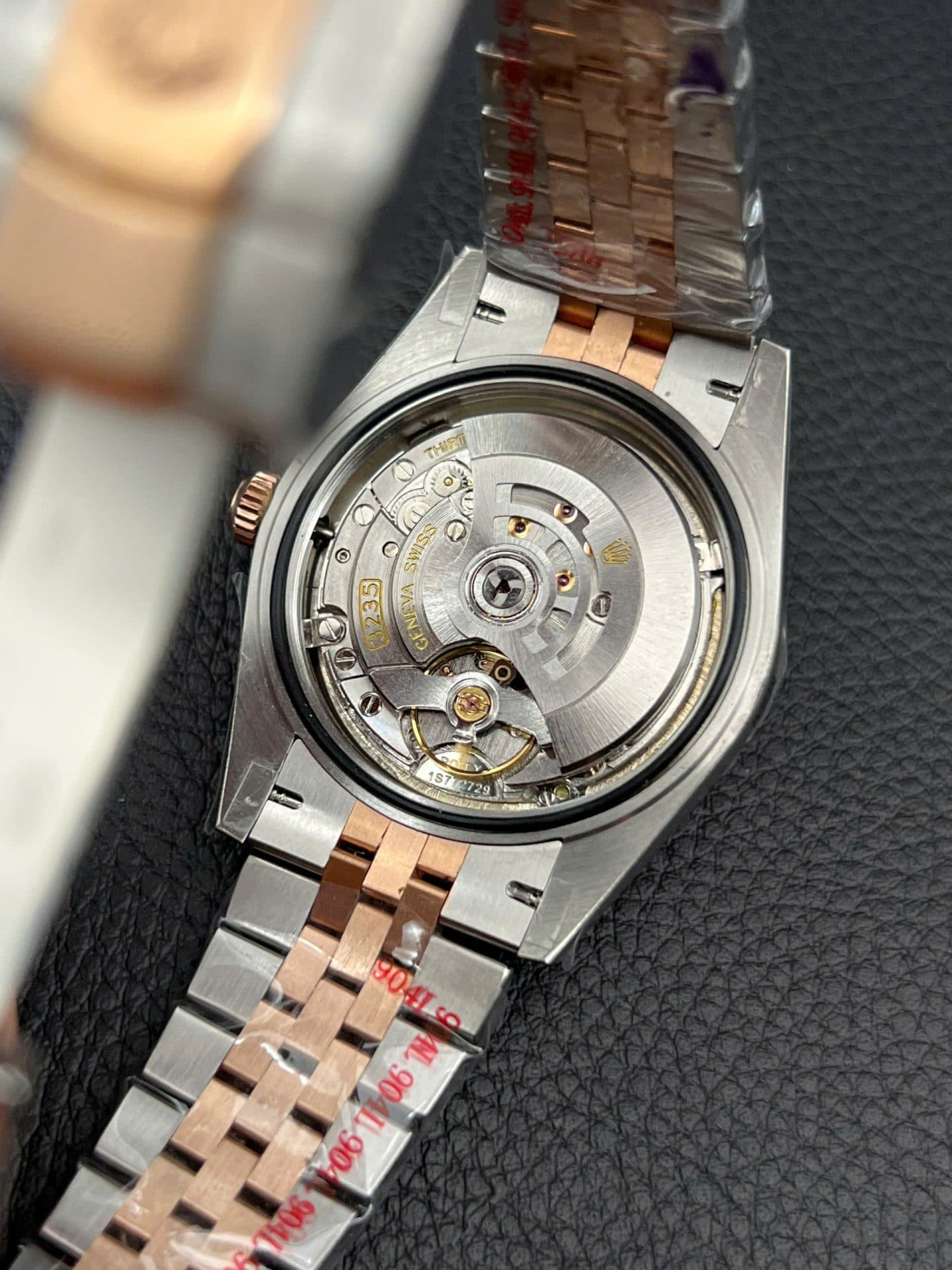 Dong-Ho-Rolex-DateJust-Mat-Kham-Xa-Cu-Che-Tac-Boc-Vang-That-Nha-May-GM-41mm-7-1