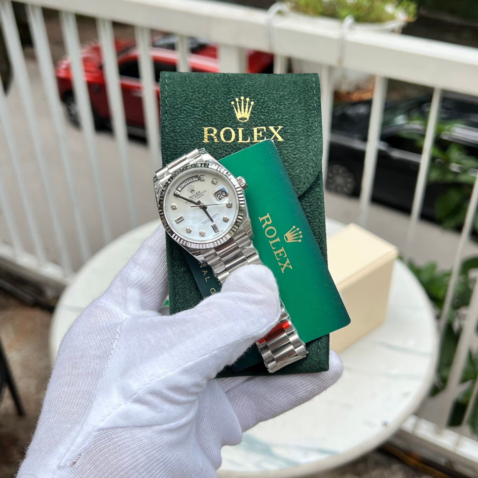 Dong-Ho-Rolex-DateJust-Mother-Of-Pearl-Fake-11-EW-Factory-36mm-2-1
