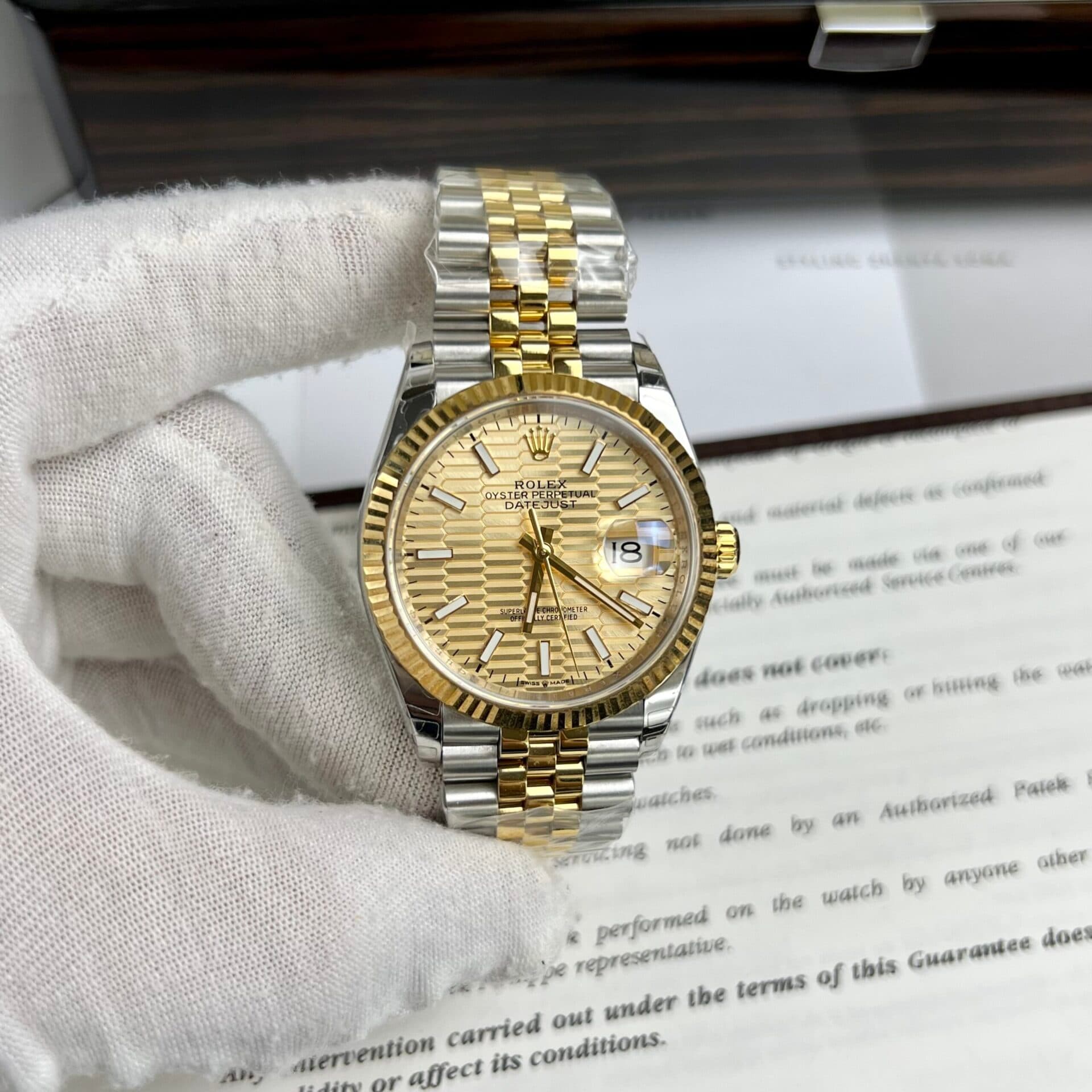Dong-Ho-Rolex-DateJust-Nep-Gap-Super-Fake-11-EW-36-41mm-2-scaled-1