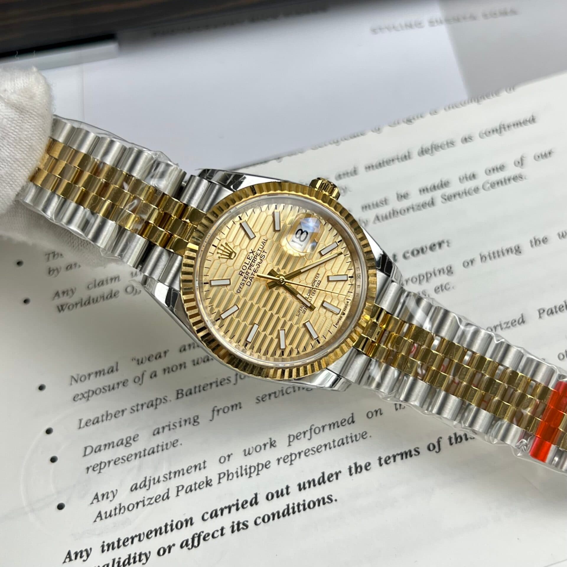 Dong-Ho-Rolex-DateJust-Nep-Gap-Super-Fake-11-EW-36-41mm-4-scaled-1