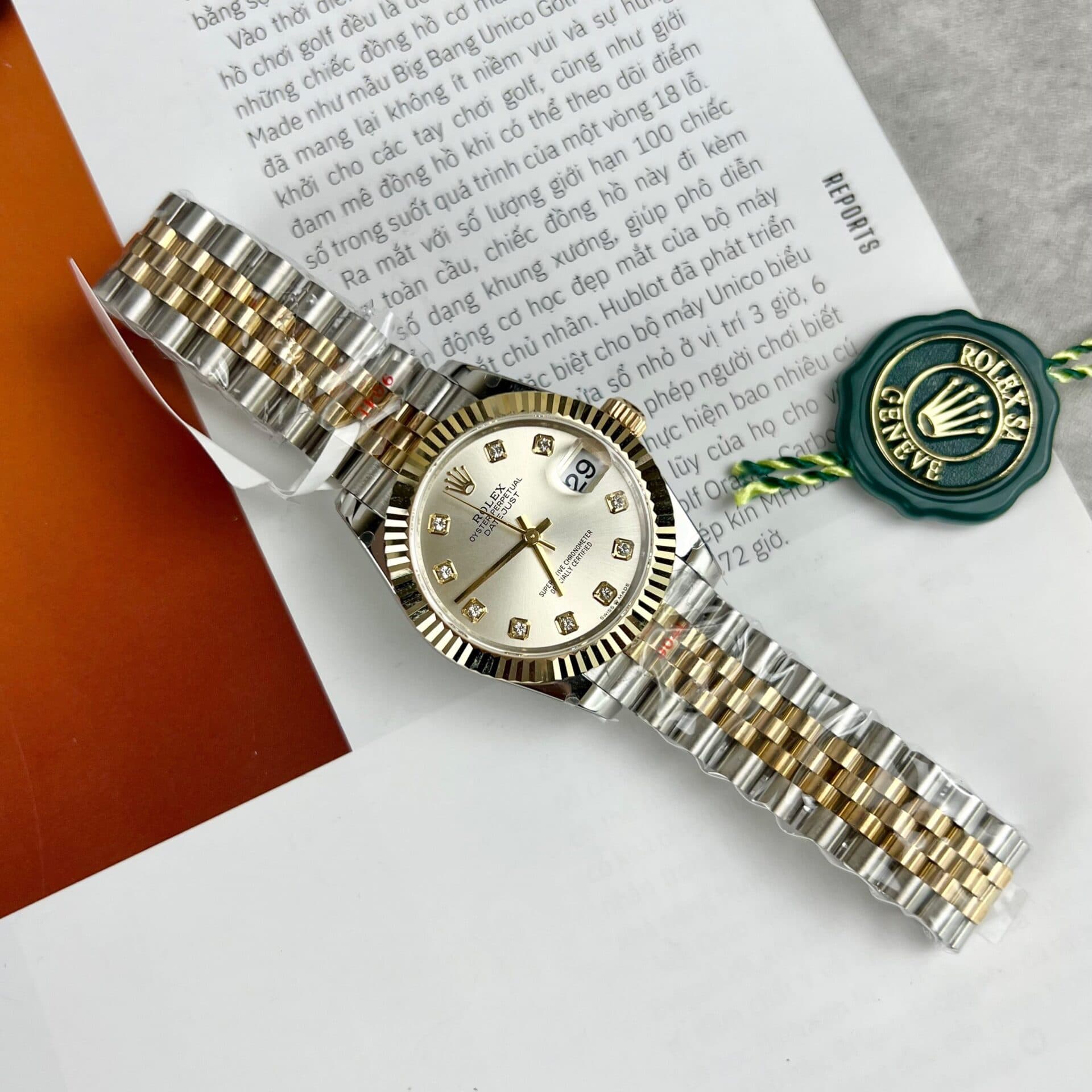 Dong-Ho-Rolex-DateJust-Nu-Boc-Vang-18K-Mat-So-Trang-Nha-May-GM-31mm-2-1
