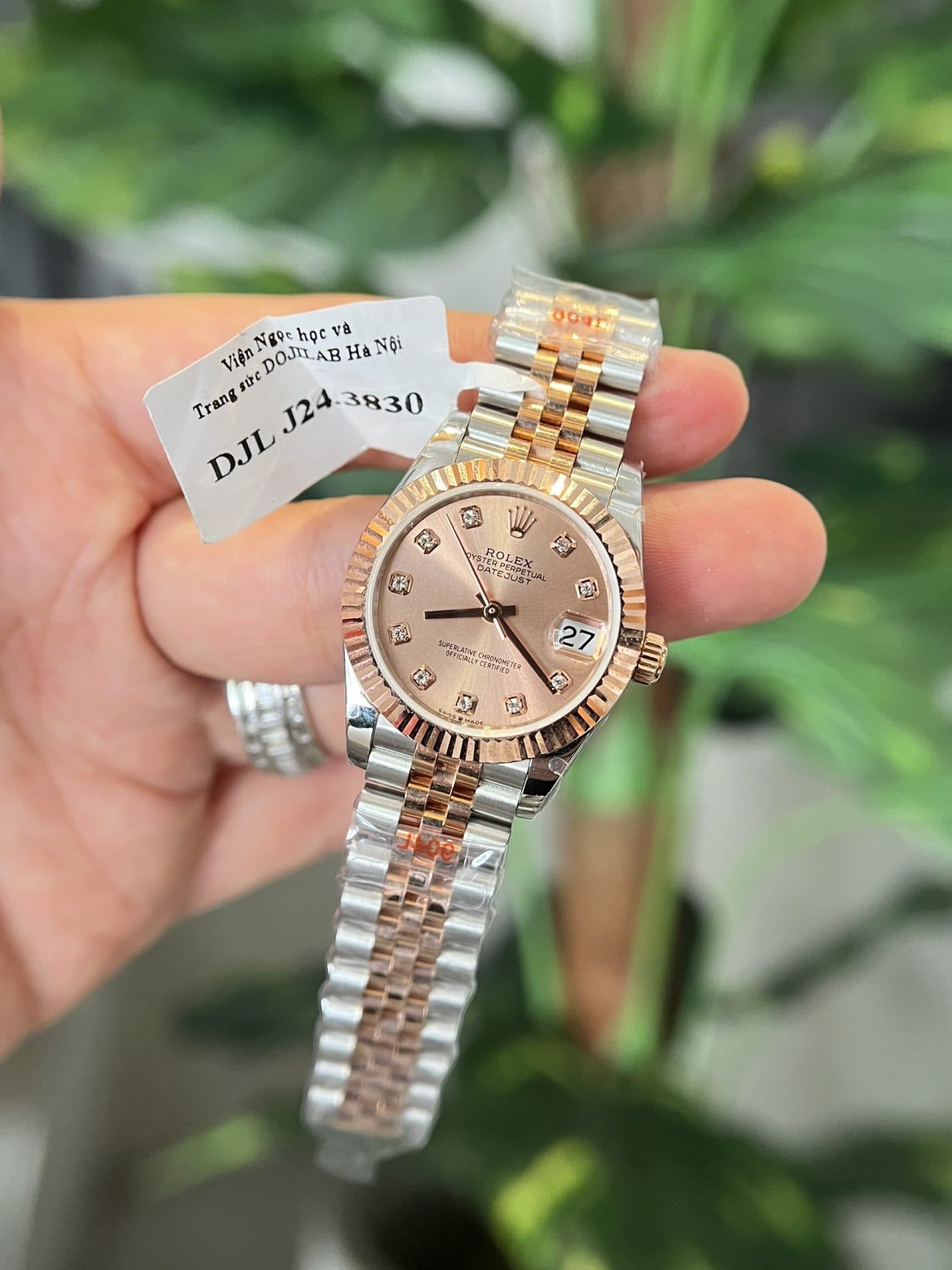 Dong-Ho-Rolex-DateJust-Nu-Boc-Vang-Day-Demi-Nha-May-GM-Tot-Nhat-5-1