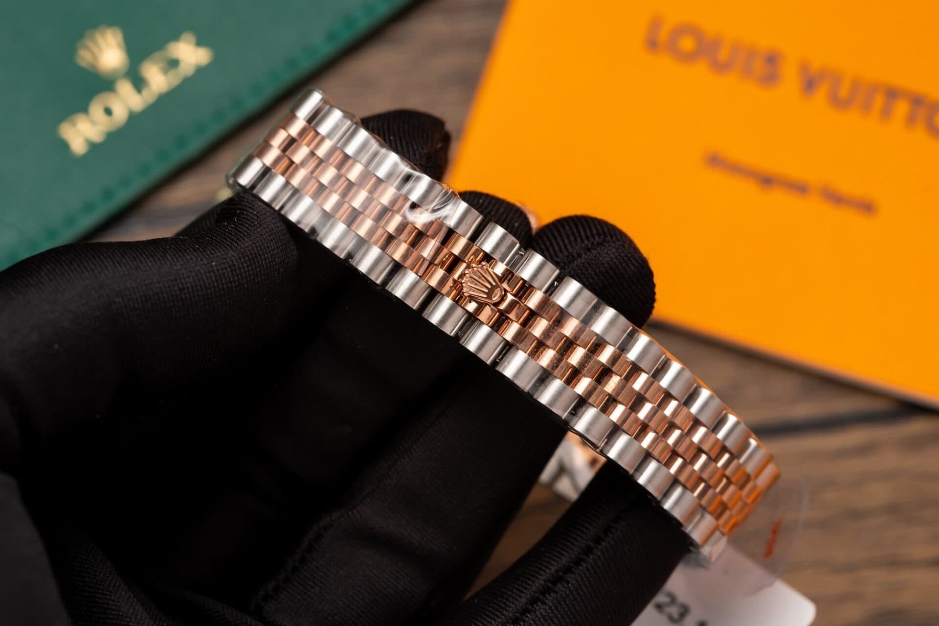 Dong-Ho-Rolex-DateJust-Nu-Boc-Vang-Mat-Chocolate-Rep-11-31mm-7-1