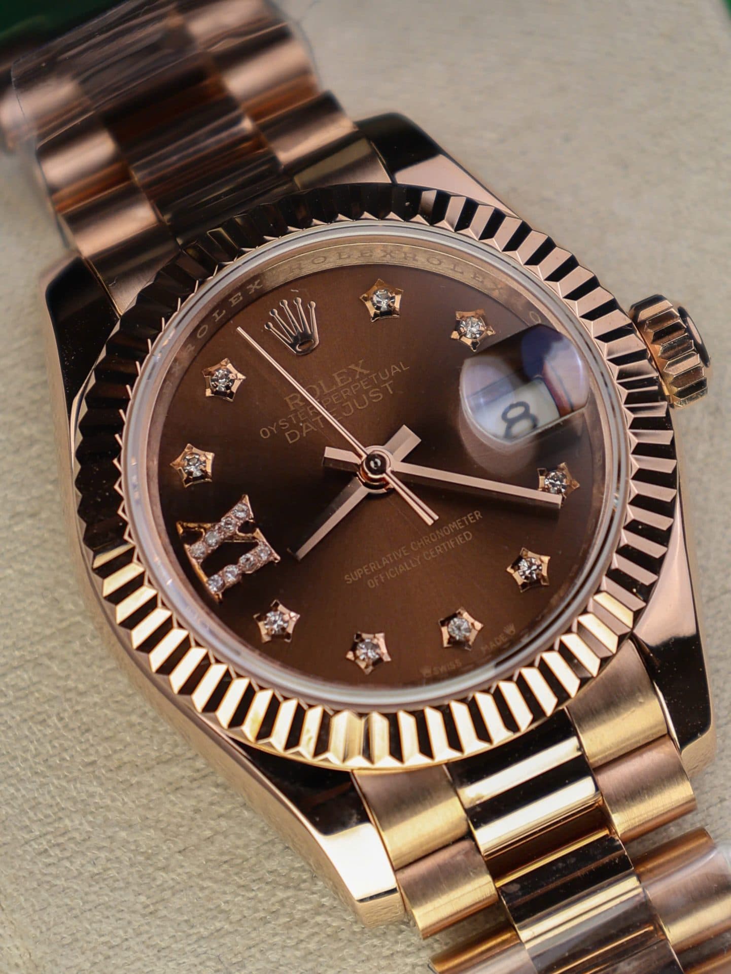 Dong-Ho-Rolex-DateJust-Nu-Che-Tac-Boc-Vang-That-Mat-Chocolate-Nha-May-GM-28mm-9-1