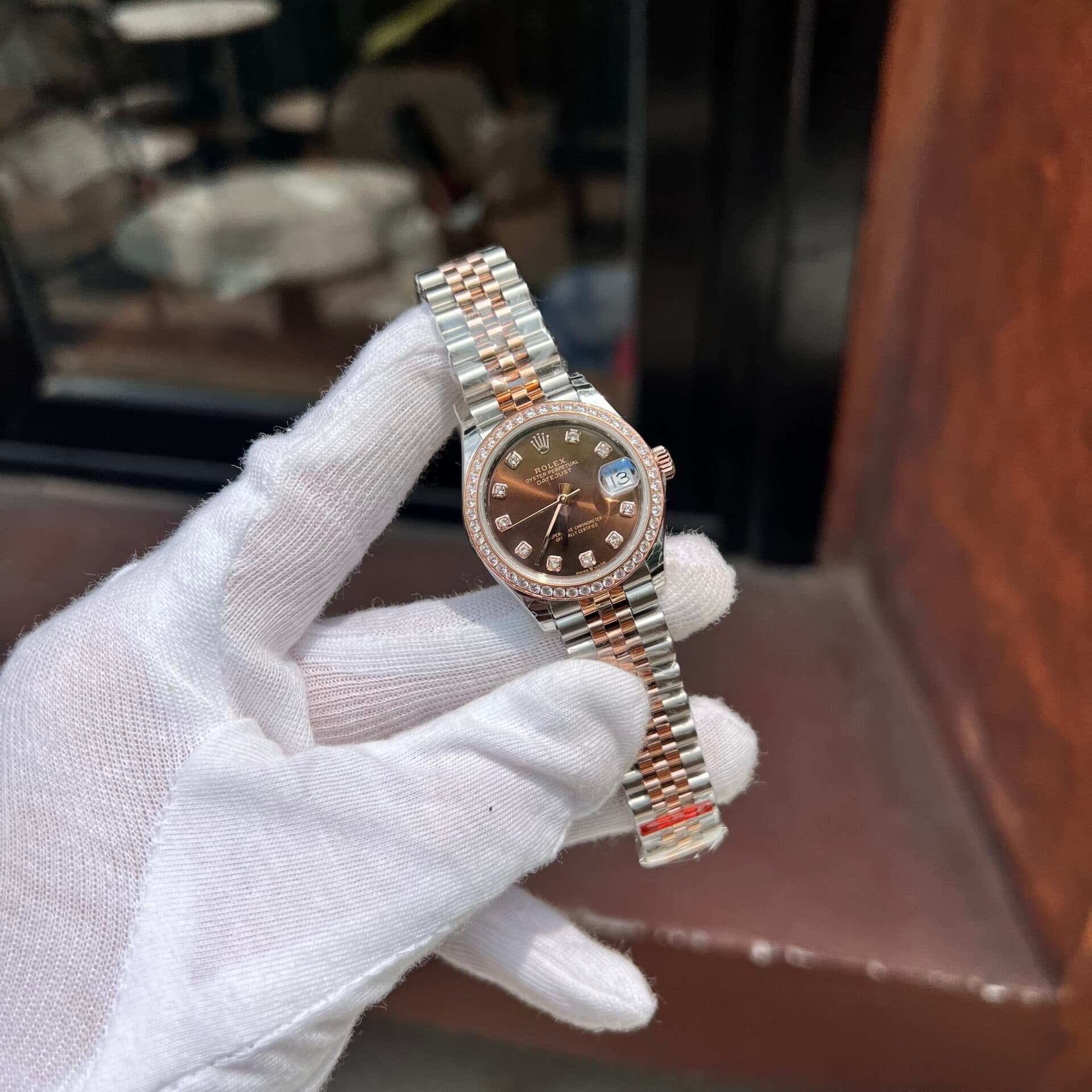 Dong-Ho-Rolex-DateJust-Nu-Dinh-Da-Mat-Chocolate-Fake-11-EW-31mm-2-1
