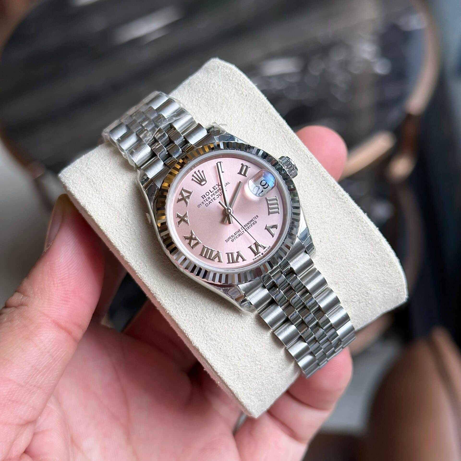 Dong-Ho-Rolex-DateJust-Nu-Mat-Hong-Coc-So-La-Ma-EW-31mm-1-1