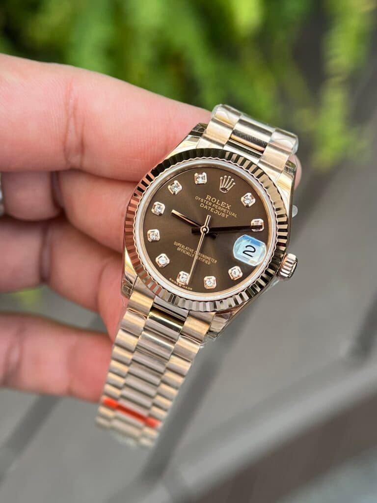 Dong-Ho-Rolex-DateJust-Nu-Mat-So-Chocolate-Replica-BP-Factory-31mm-1-1