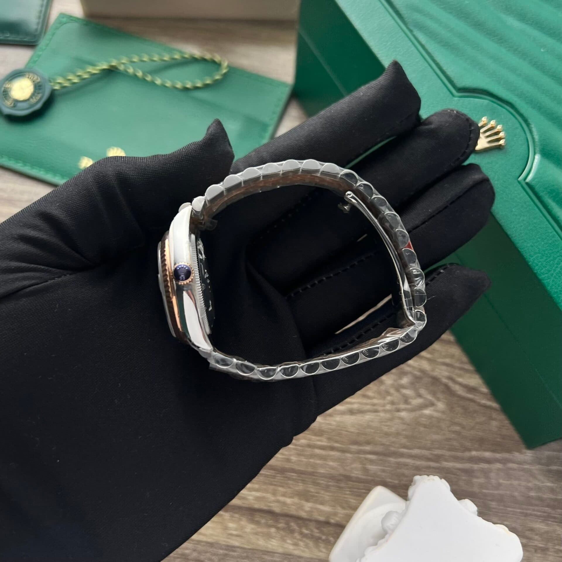 Dong-Ho-Rolex-DateJust-Nu-Mat-Xam-Chai-Tia-Replica-11-31mm-5-scaled-1