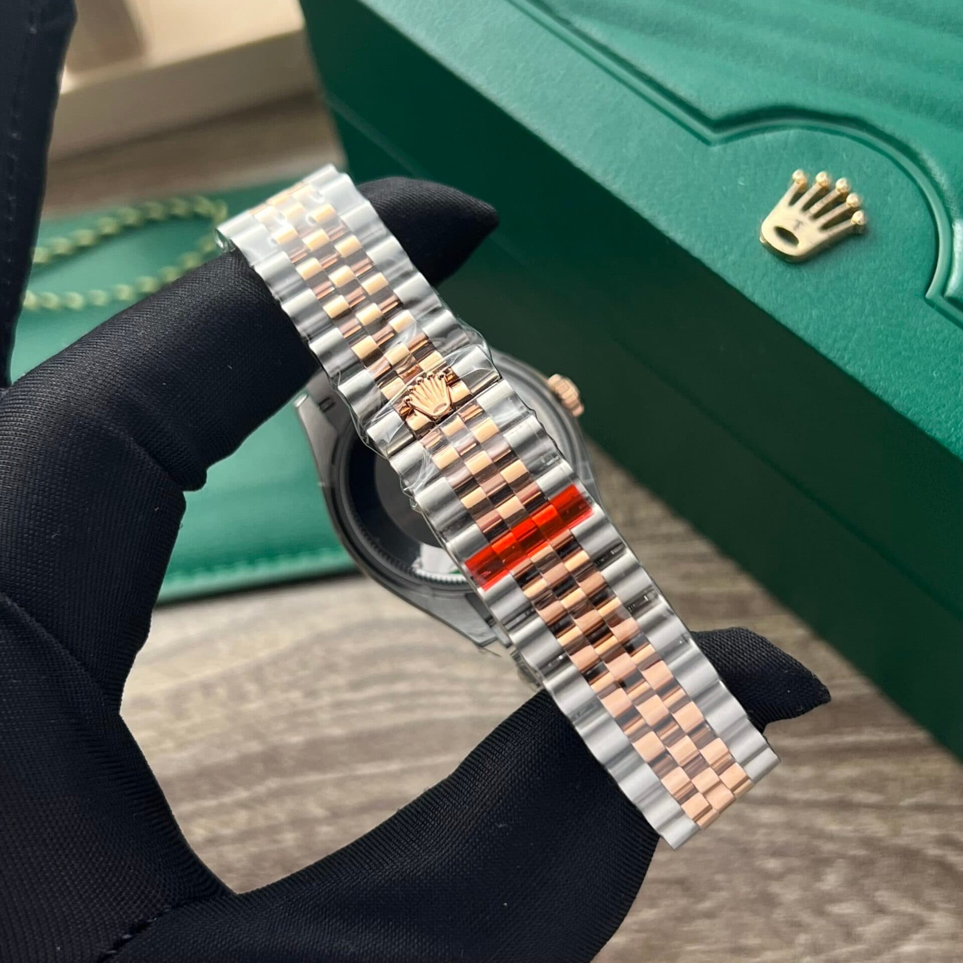 Dong-Ho-Rolex-DateJust-Nu-Vang-Hong-Coc-So-Dinh-Da-31mm-5-scaled-1