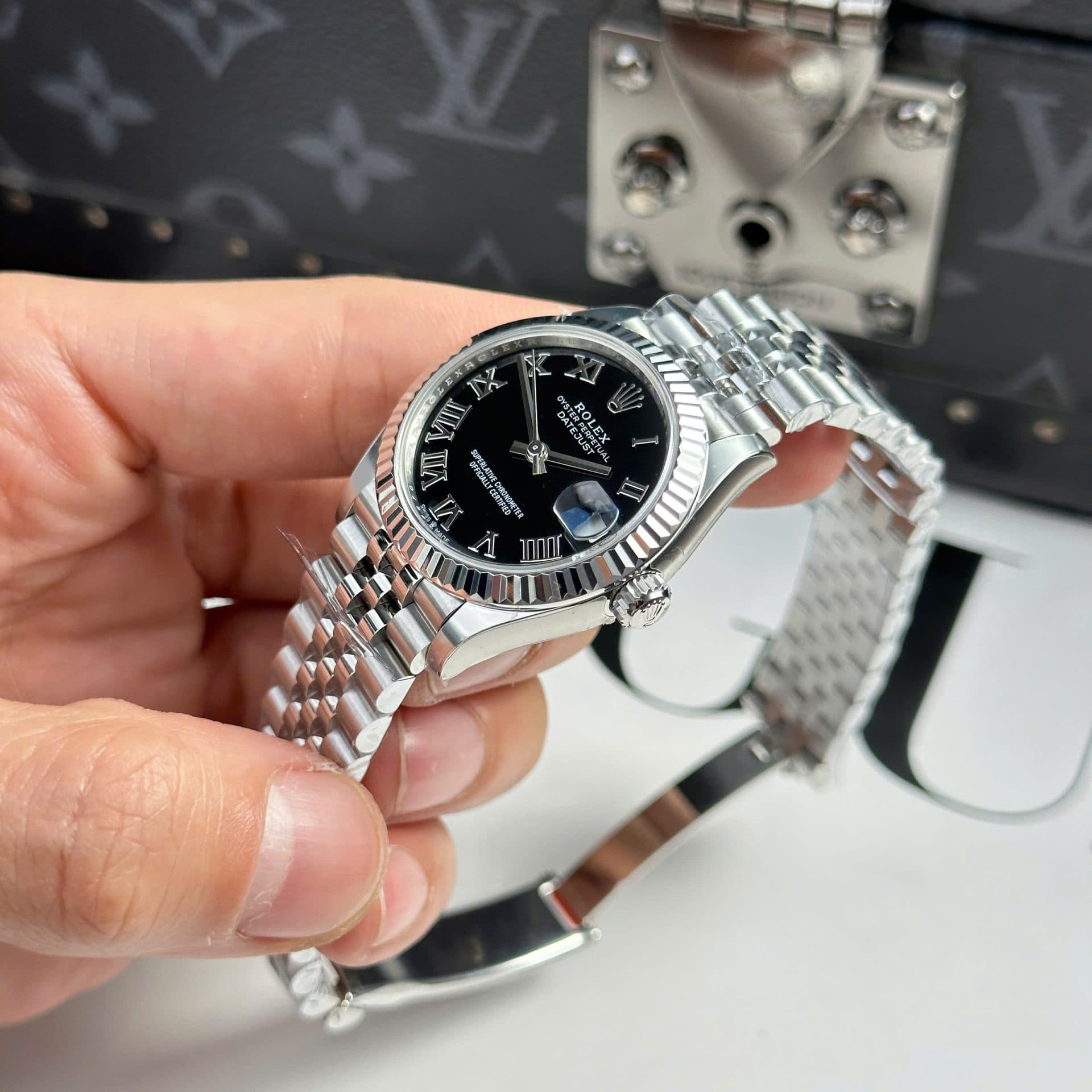 Dong-Ho-Rolex-DateJust-Replica-11-Mat-Den-Coc-So-La-Ma-Nha-May-THB-31mm-5-1