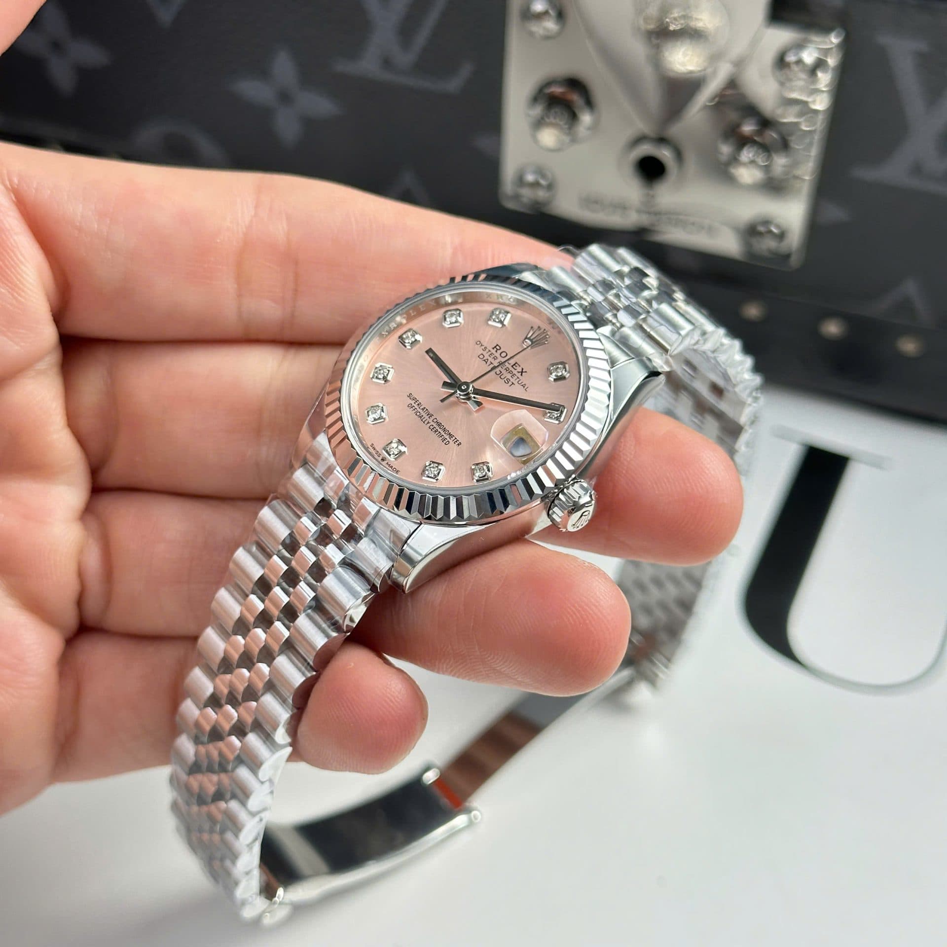 Dong-Ho-Rolex-DateJust-Replica-11-Mat-So-Mau-Hong-Day-Jubilee-Nha-May-THB-31mm-6-1
