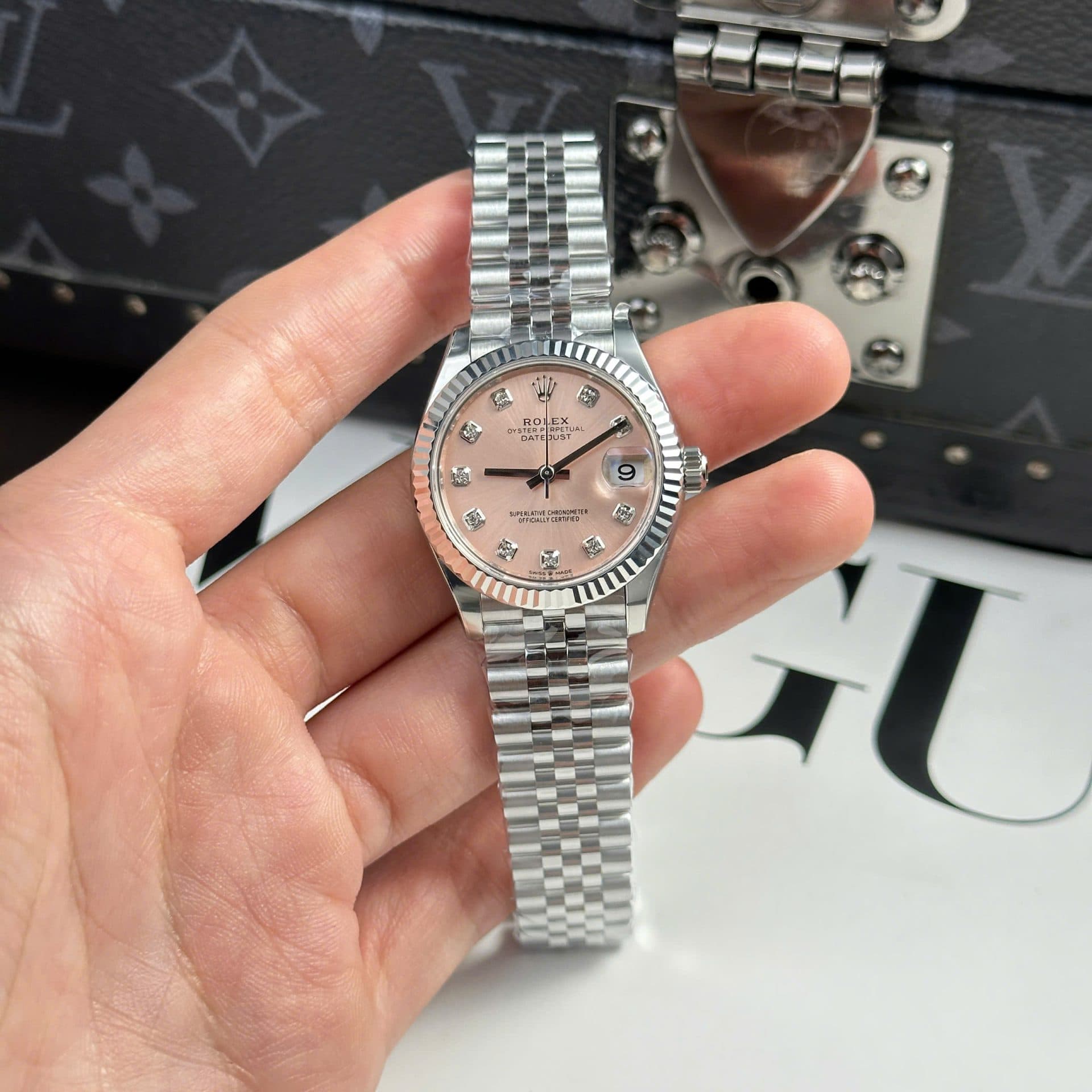 Dong-Ho-Rolex-DateJust-Replica-11-Mat-So-Mau-Hong-Day-Jubilee-Nha-May-THB-31mm-7-1