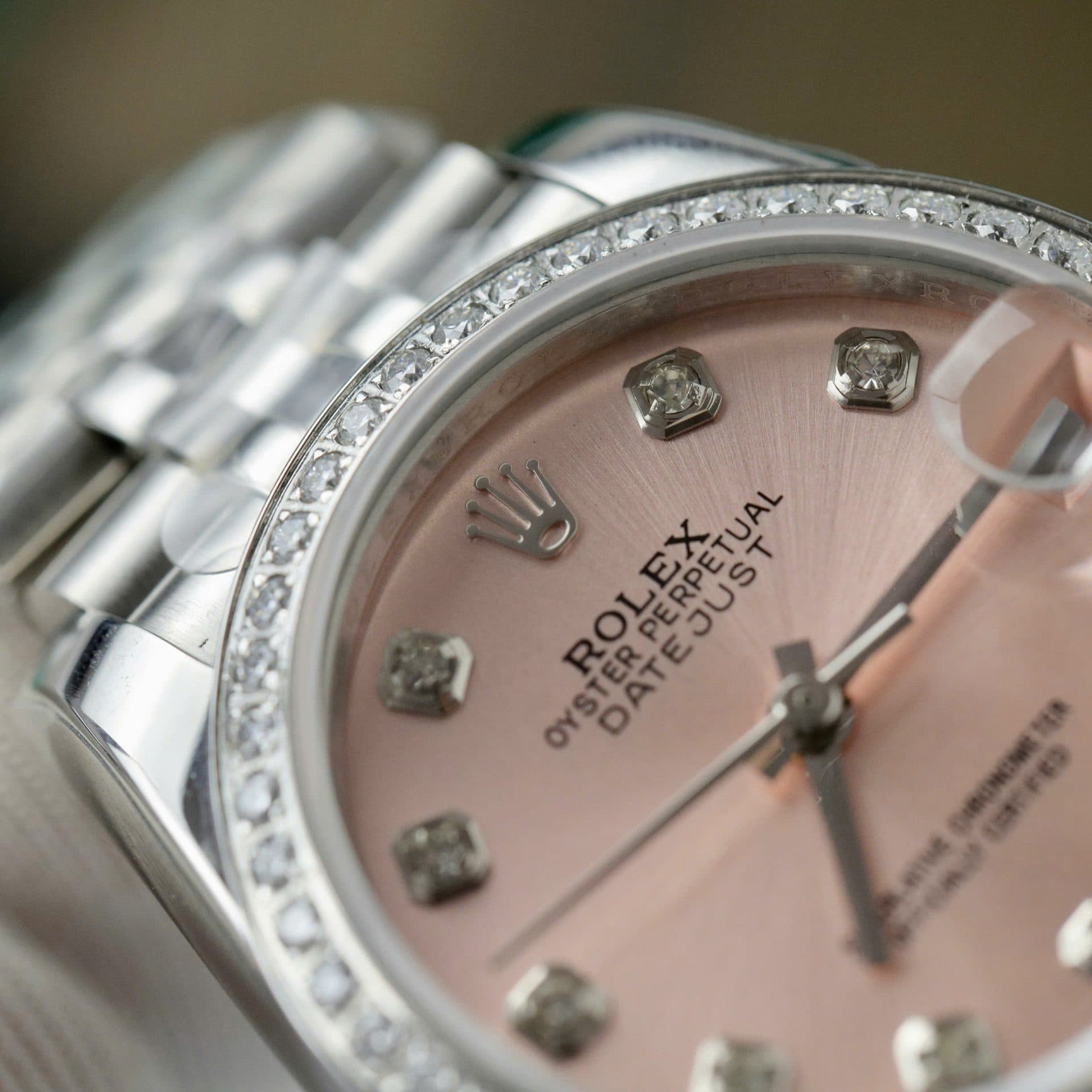 Dong-Ho-Rolex-DateJust-Replica-11-Nu-Mat-Hong-Dinh-Kim-Cuong-Moissanite-31mm-8-1