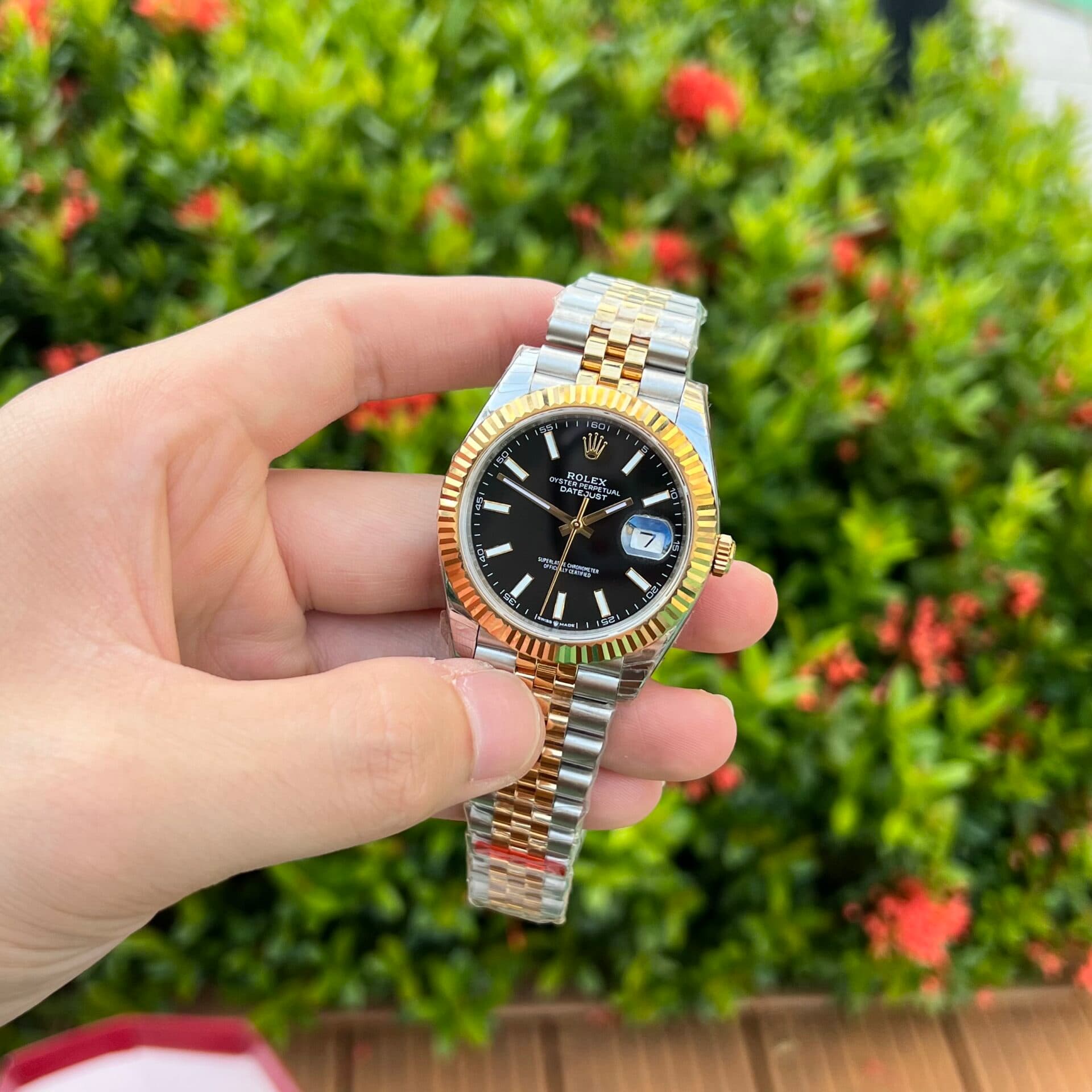 Dong-Ho-Rolex-DateJust-Super-Fake-Mat-Den-EW-Factory-41mm-5-1