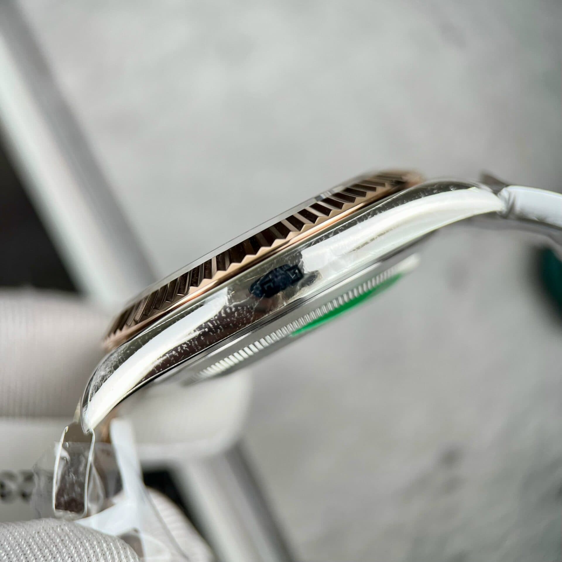 Dong-Ho-Rolex-Datejust-126331-Boc-Vang-18k-Replica-11-Clean-Factory-41mm-6-1