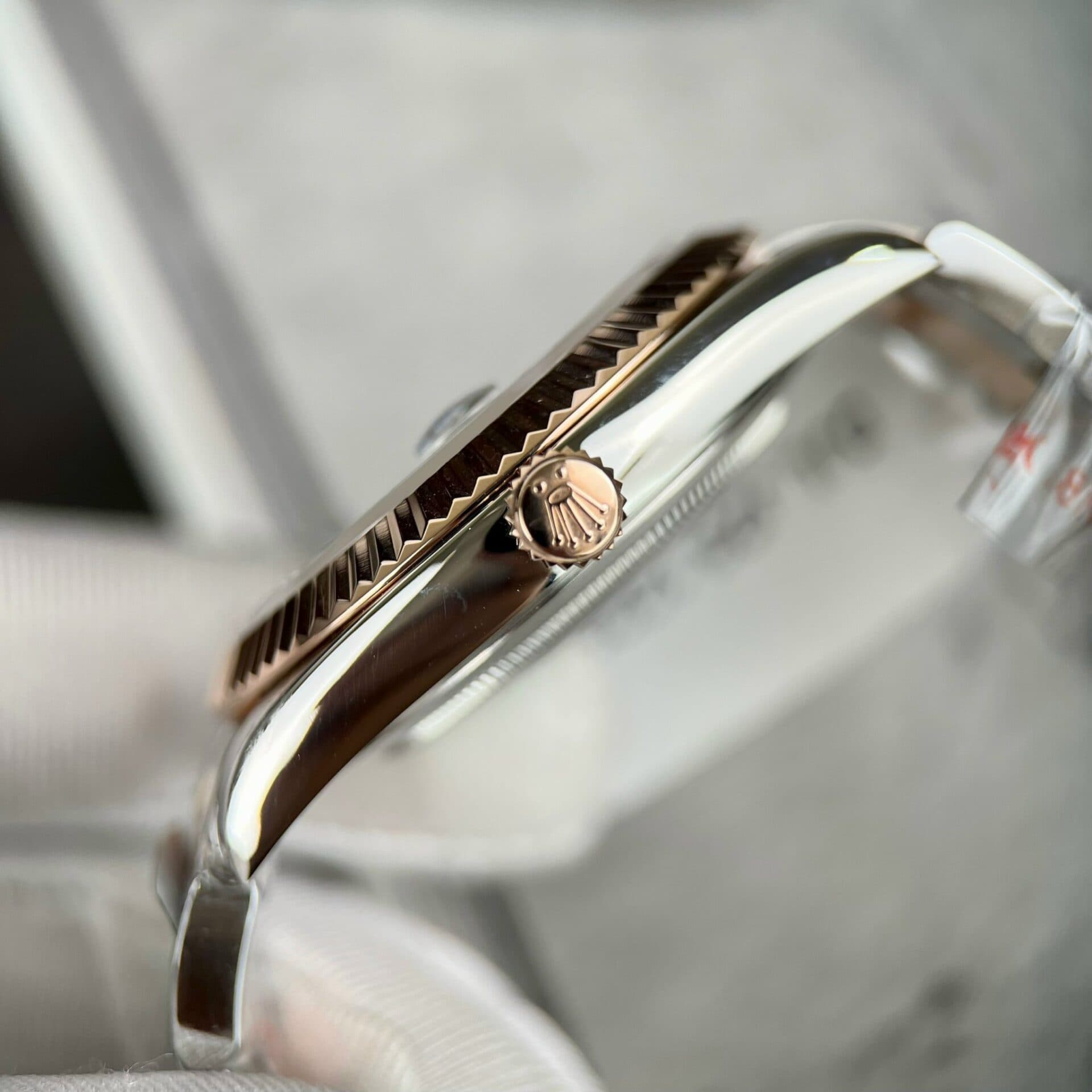 Dong-Ho-Rolex-Datejust-126331-Boc-Vang-18k-Replica-11-Clean-Factory-41mm-7-1