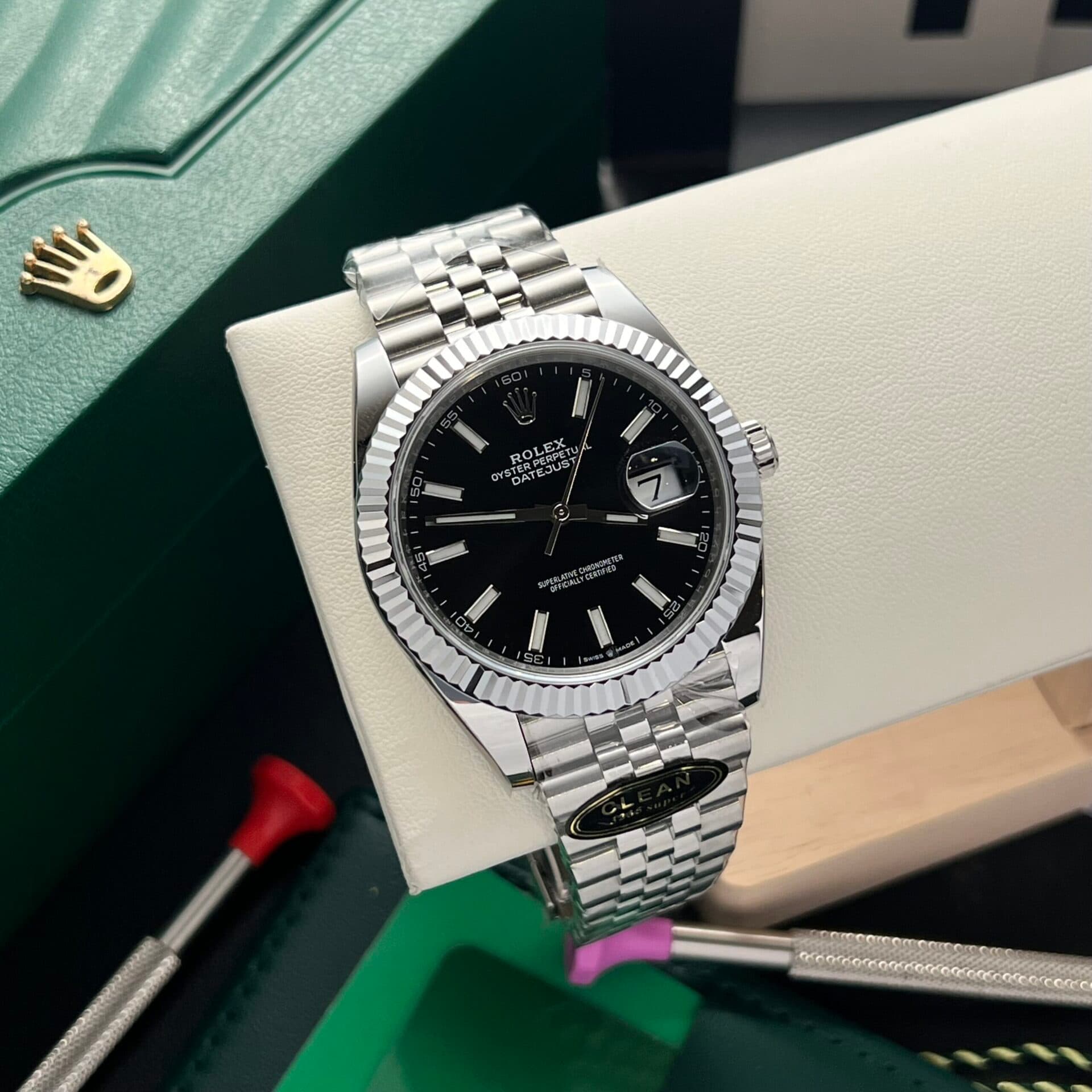 Dong-Ho-Rolex-Datejust-126334-Rep-11-Mat-Den-May-Clean-41mm-3-scaled-1