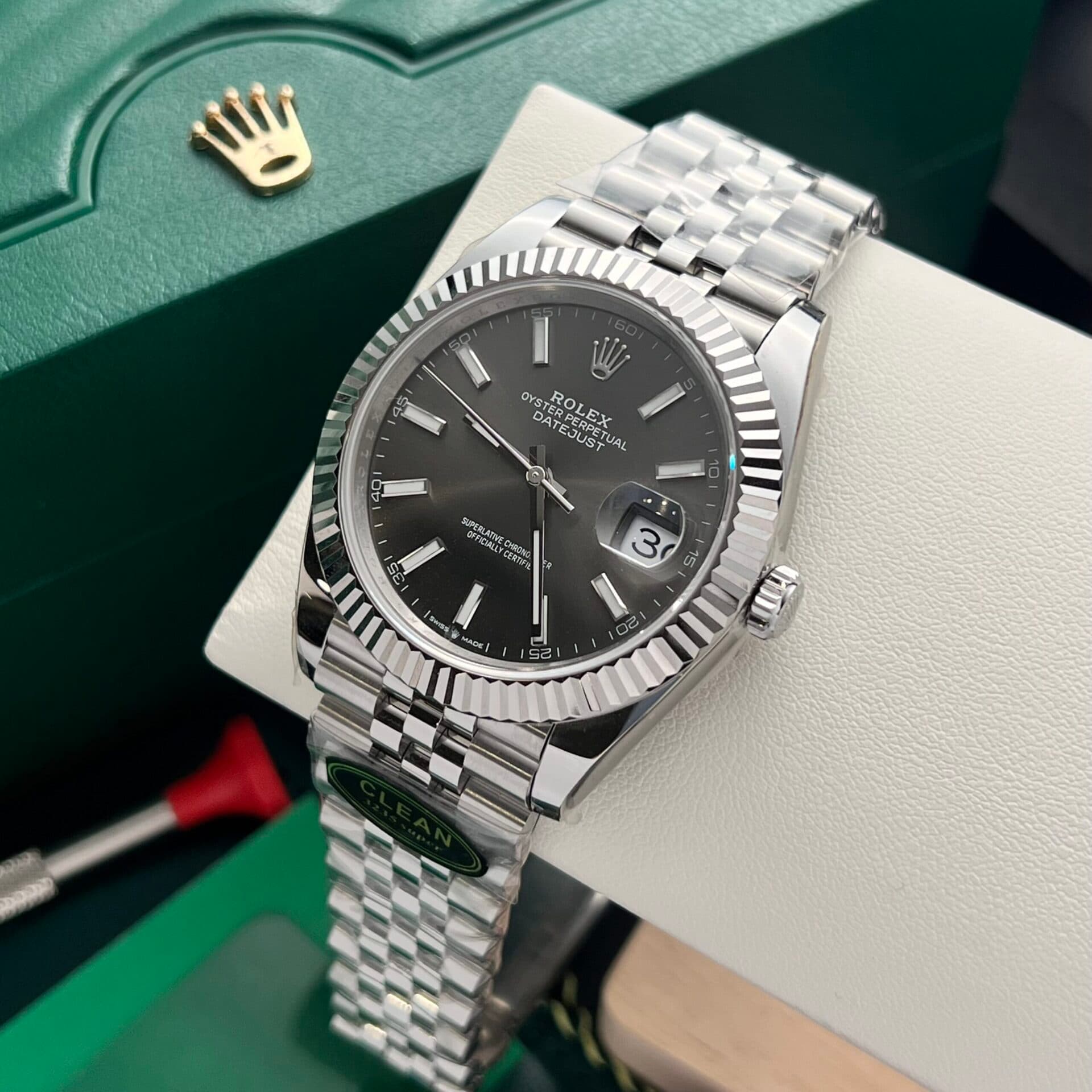 Dong-Ho-Rolex-Datejust-126334-Rep-11-Mat-Xam-Nha-May-Clean-41mm-1-scaled-1