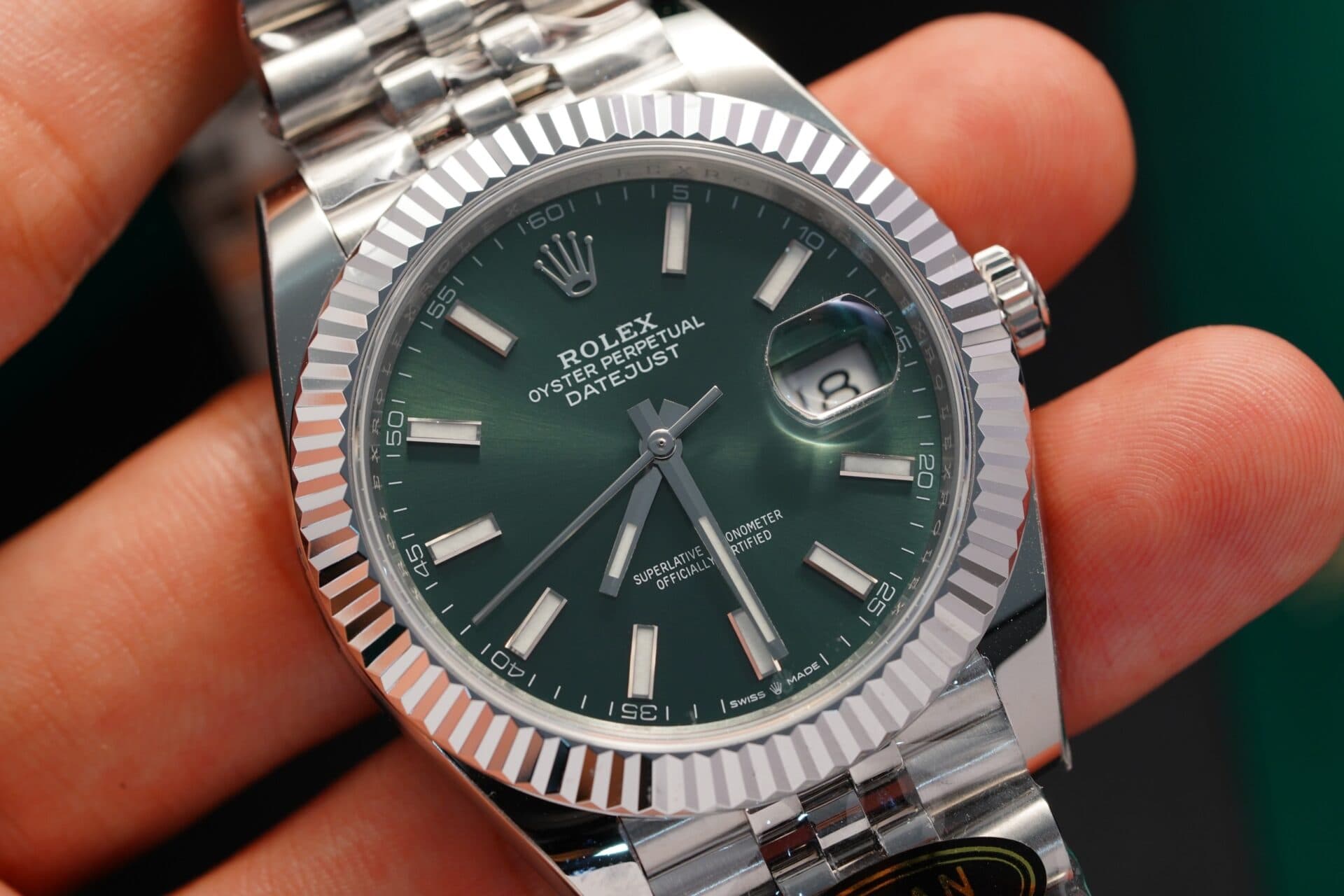 Dong-Ho-Rolex-Datejust-126334-Rep-11-Mat-Xanh-La-Clean-41mm-3-1