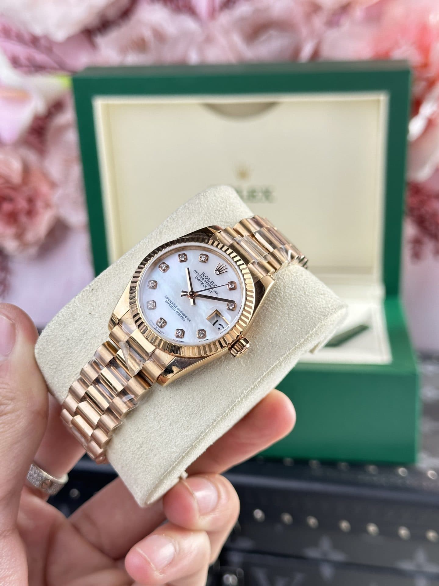 Dong-Ho-Rolex-Datejust-278275-Replica-11-Nu-Mat-Kham-Xa-Cu-31mm-4-1