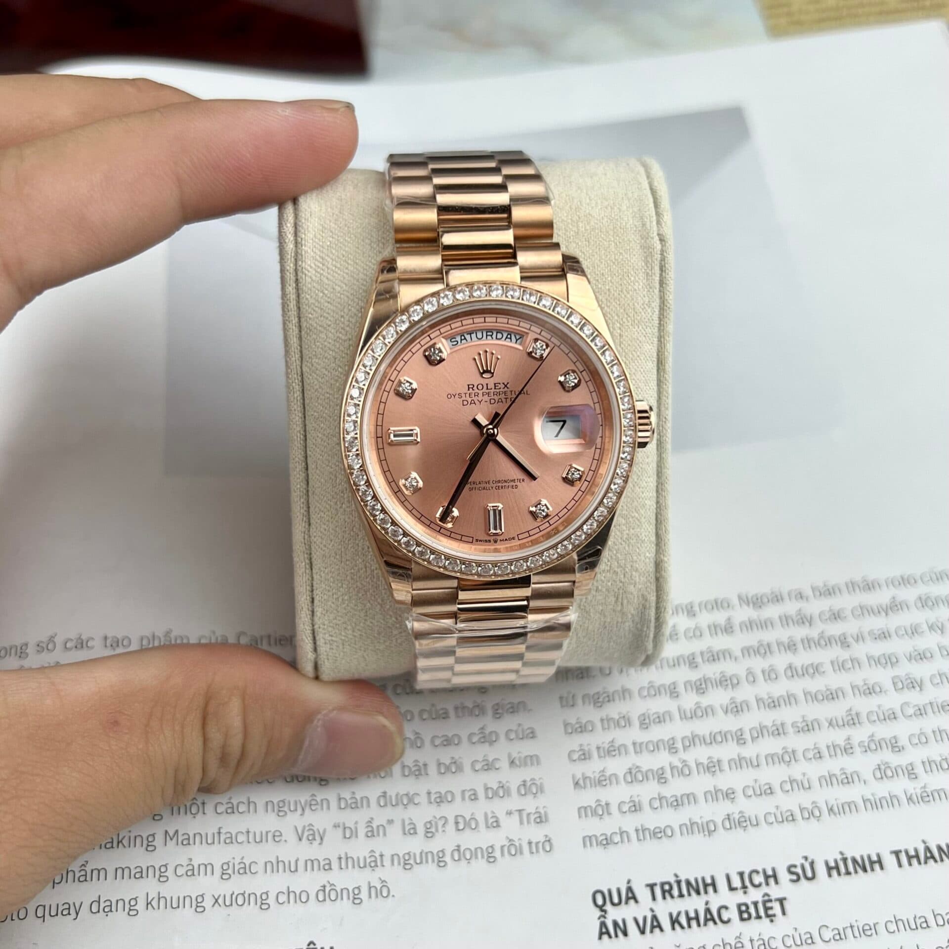 Dong-Ho-Rolex-Datejust-Mat-So-Hong-Dinh-Da-EW-Factory-31mm-8-scaled-2
