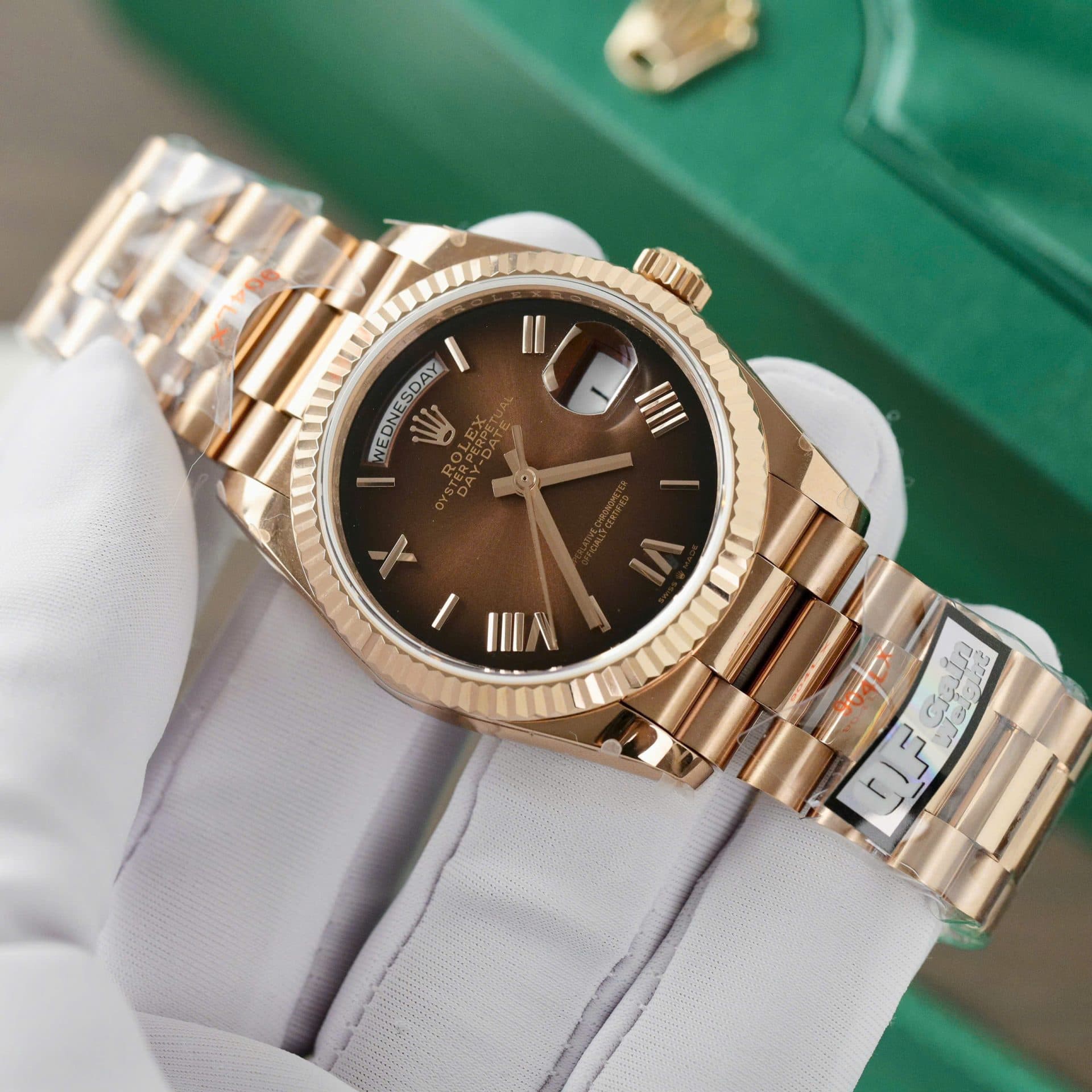 Dong-Ho-Rolex-Day-Date-128235-Replica-11-Mat-Chocolate-Trong-Luong-158gram-QF-Factory-36mm-3-1