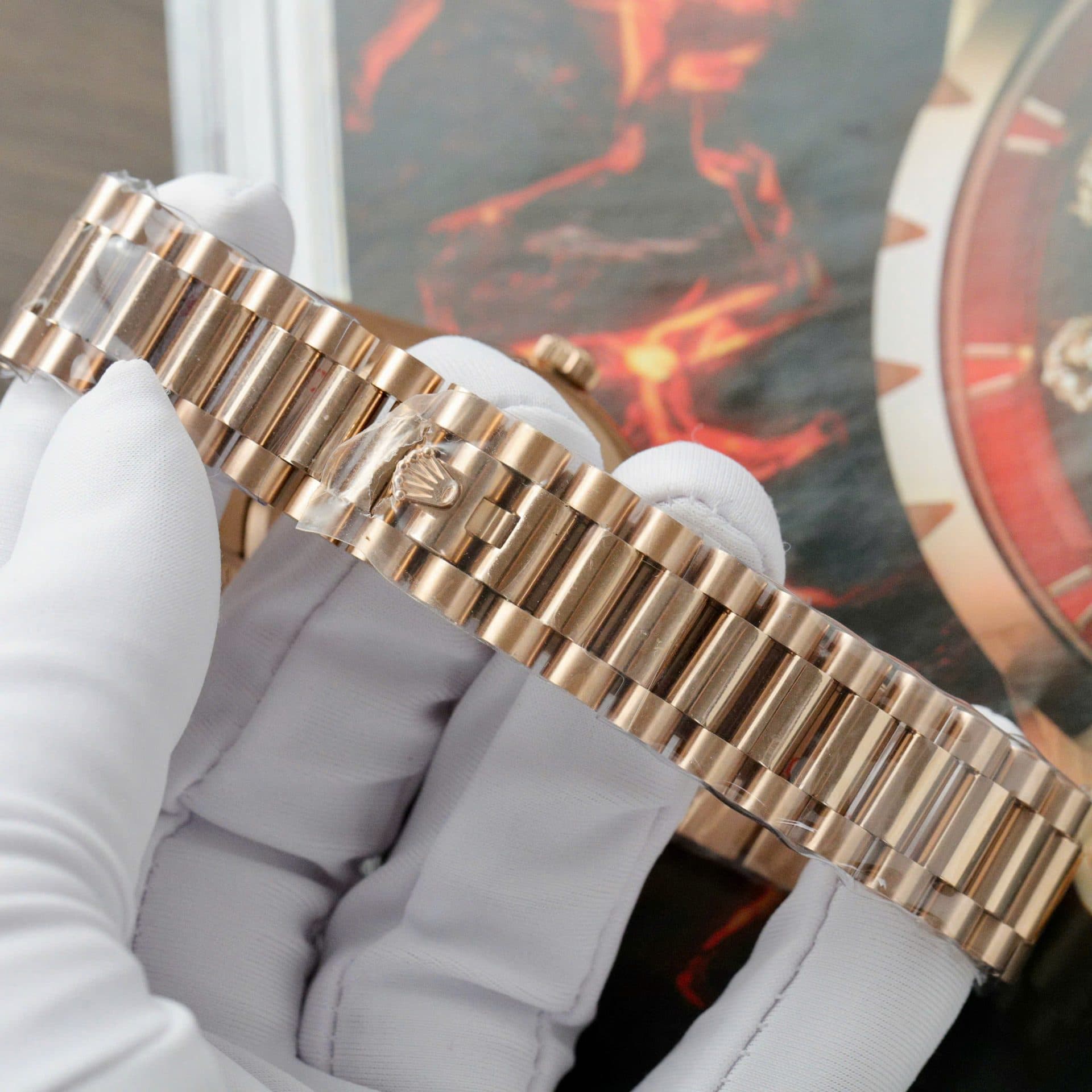 Dong-Ho-Rolex-Day-Date-128235-Replica-11-Mau-Xanh-Luc-Tinh-Chinh-Trong-Luong-158gram-Nha-May-QF-36mm-1-1