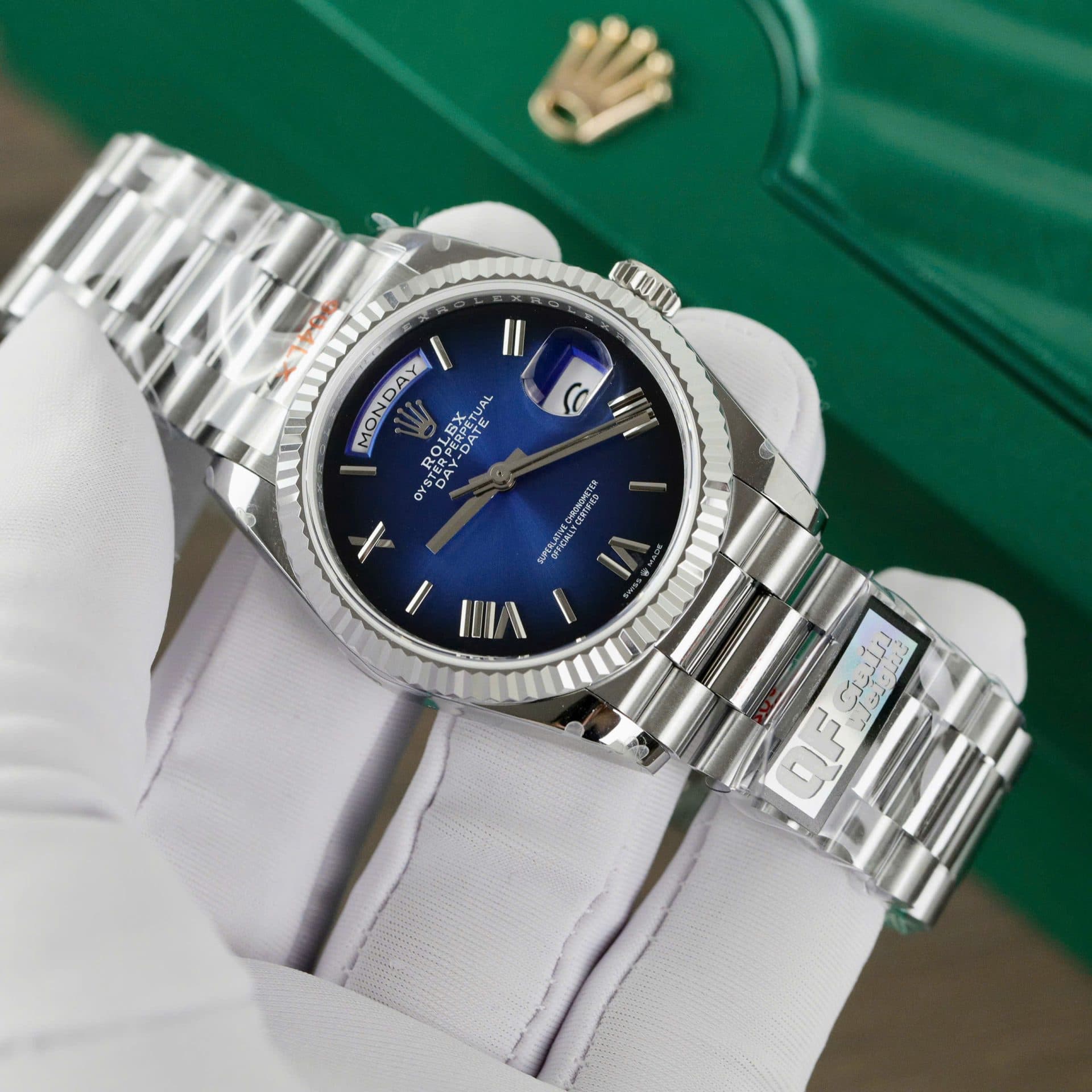 Dong-Ho-Rolex-Day-Date-128236-Rep-11-Cao-Cap-Mat-Xanh-Blue-Trong-Luong-158gram-QF-Factory-36mm-5-1