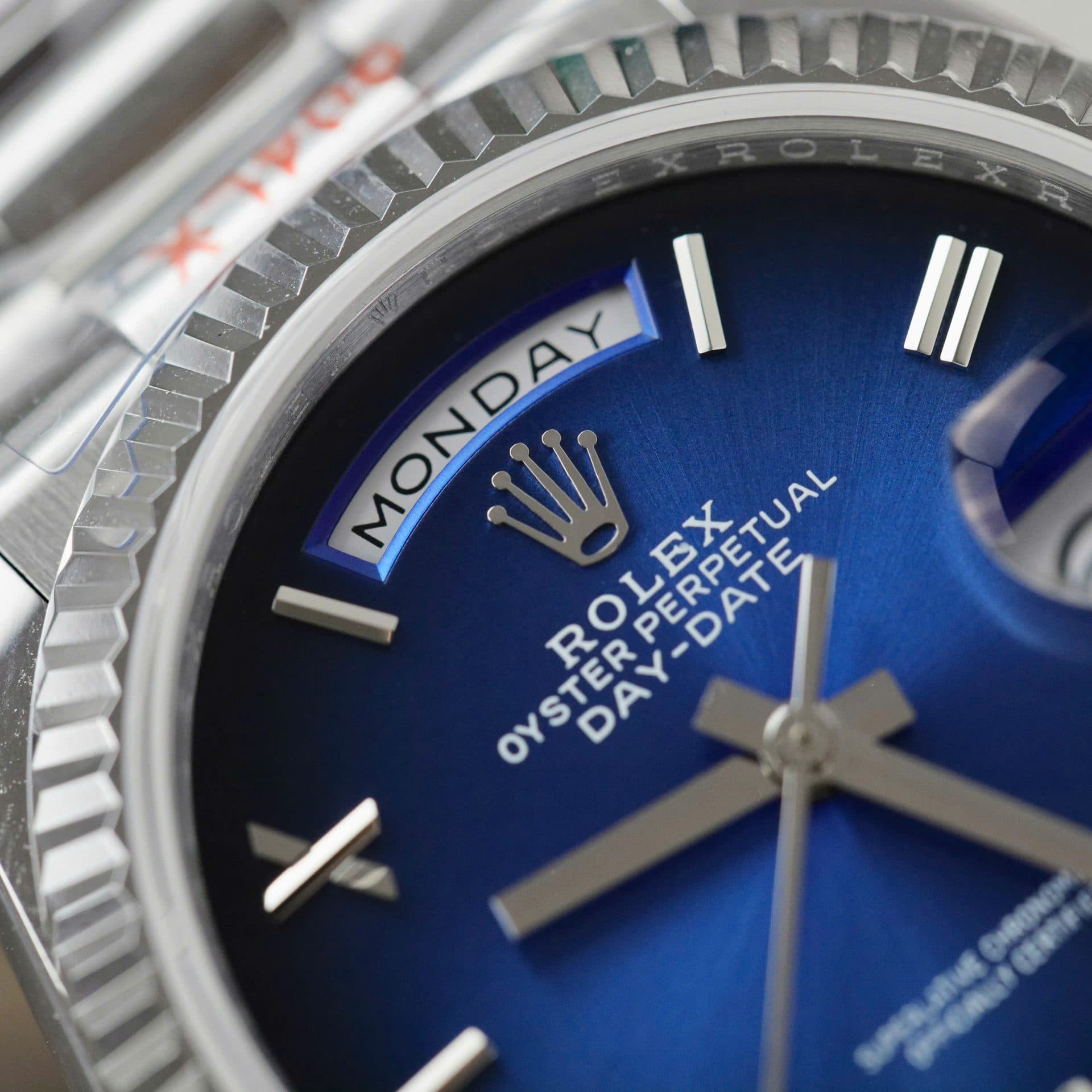 Dong-Ho-Rolex-Day-Date-128236-Rep-11-Cao-Cap-Mat-Xanh-Blue-Trong-Luong-158gram-QF-Factory-36mm-6-1