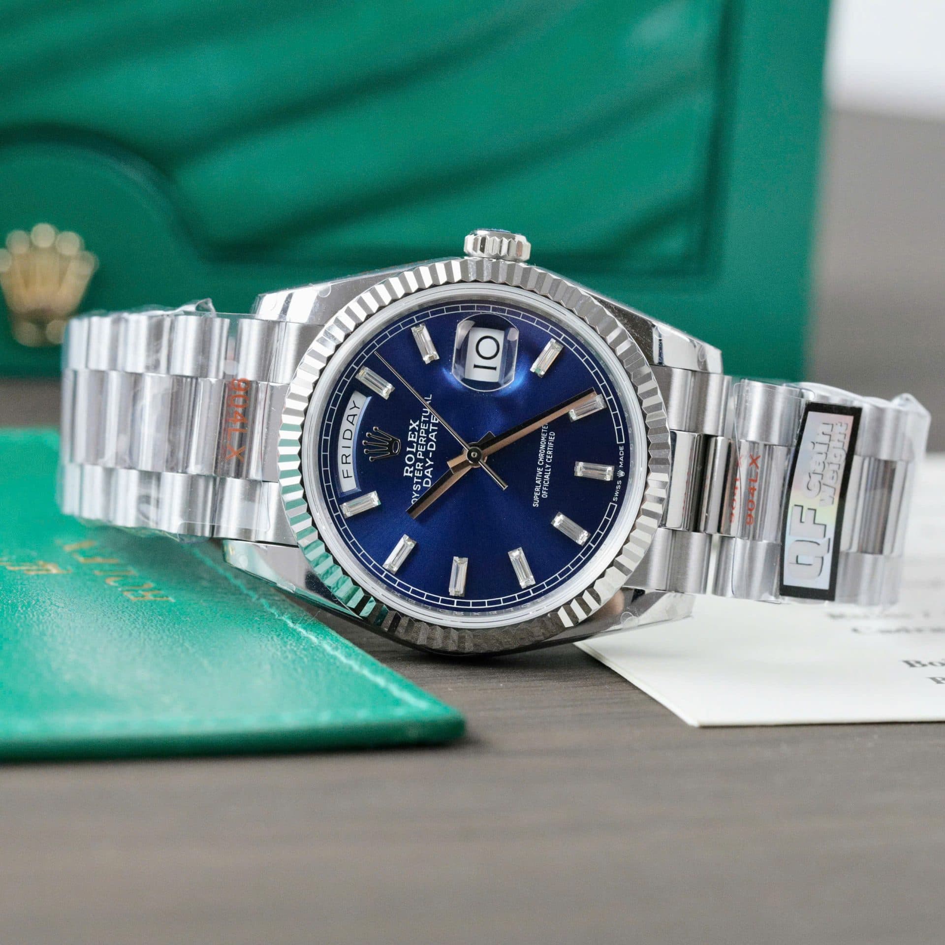 Dong-Ho-Rolex-Day-Date-128236-Replica-11-Mat-Xanh-Blue-Trong-Luong-158gram-Nha-May-QF-36mm-5-1