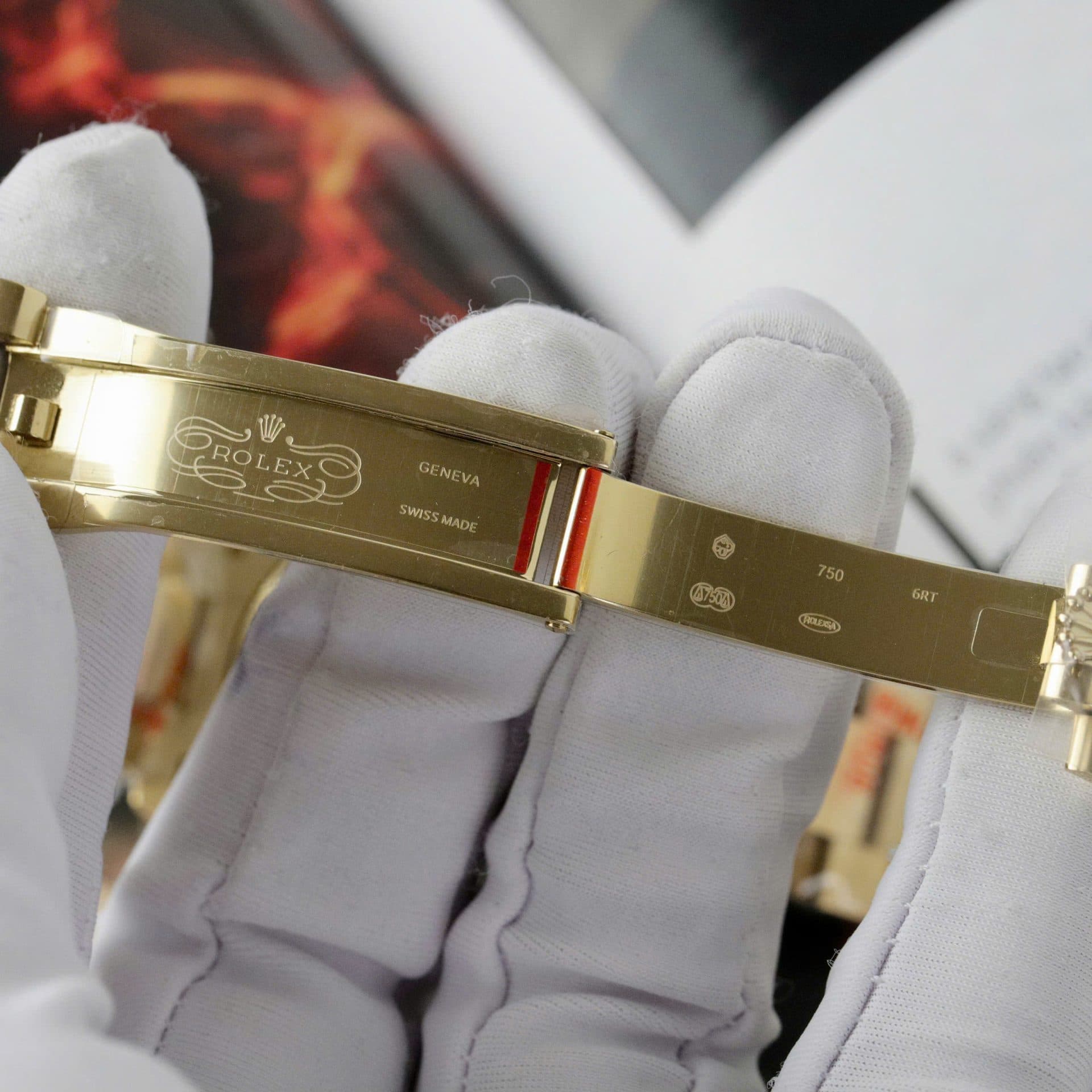 Dong-Ho-Rolex-Day-Date-128238-Rep-11-Mat-Xanh-Ombre-Trong-Luong-158-Grams-Nha-May-QF-36mm-10-1