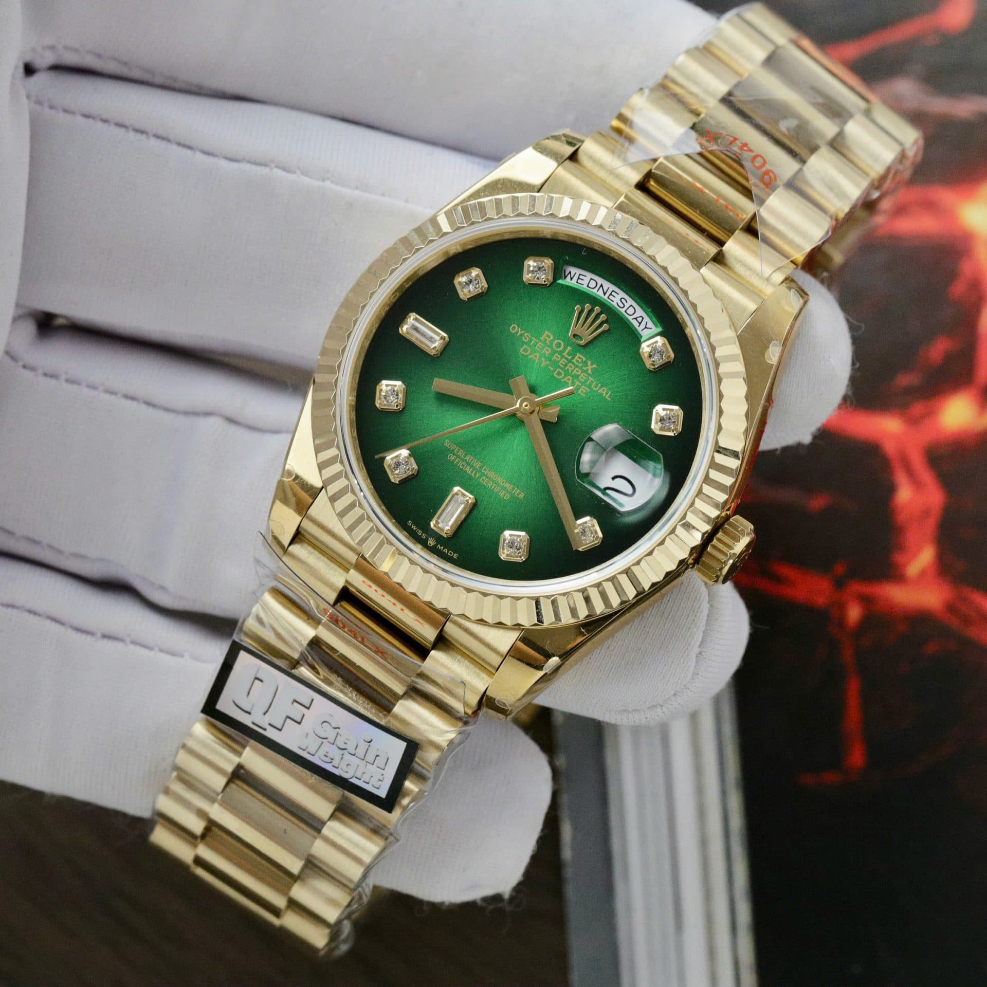 Dong-Ho-Rolex-Day-Date-128238-Rep-11-Mat-Xanh-Ombre-Trong-Luong-158-Grams-Nha-May-QF-36mm-4-1