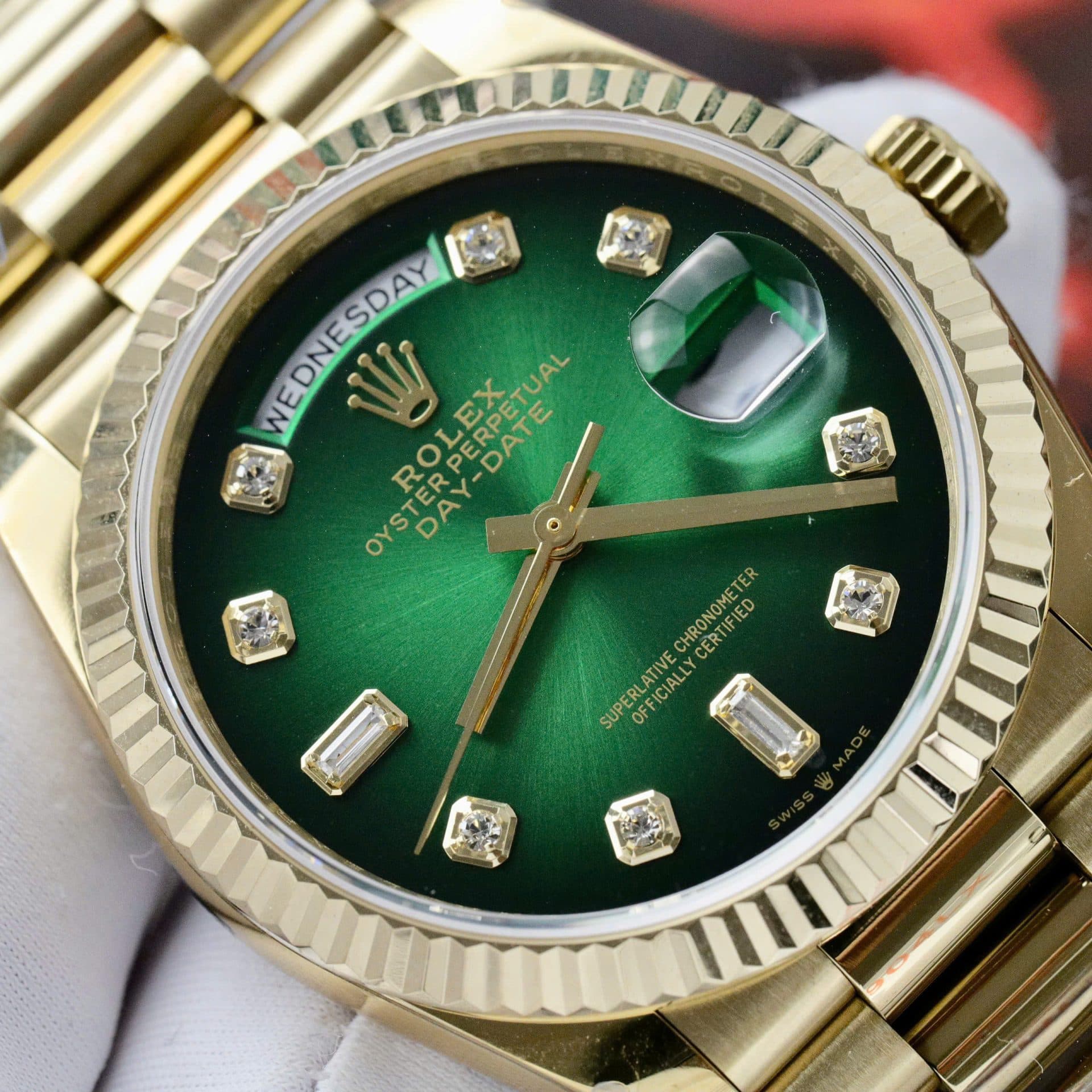 Dong-Ho-Rolex-Day-Date-128238-Rep-11-Mat-Xanh-Ombre-Trong-Luong-158-Grams-Nha-May-QF-36mm-5-1