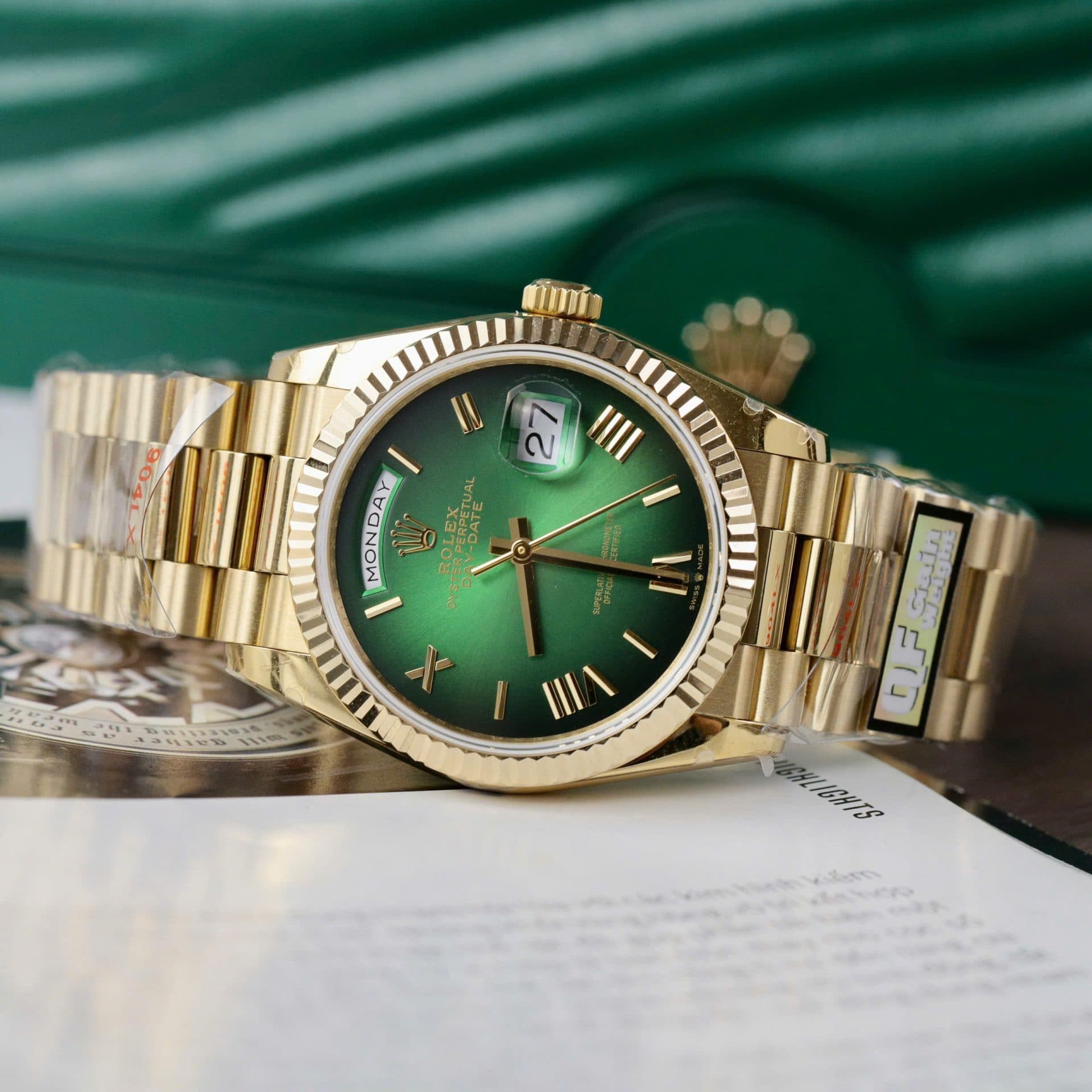 Dong-Ho-Rolex-Day-Date-128238-Rep-11-Mau-Xanh-La-Ombre-Trong-Luong-158gram-Nha-May-QF-36mm-3-1